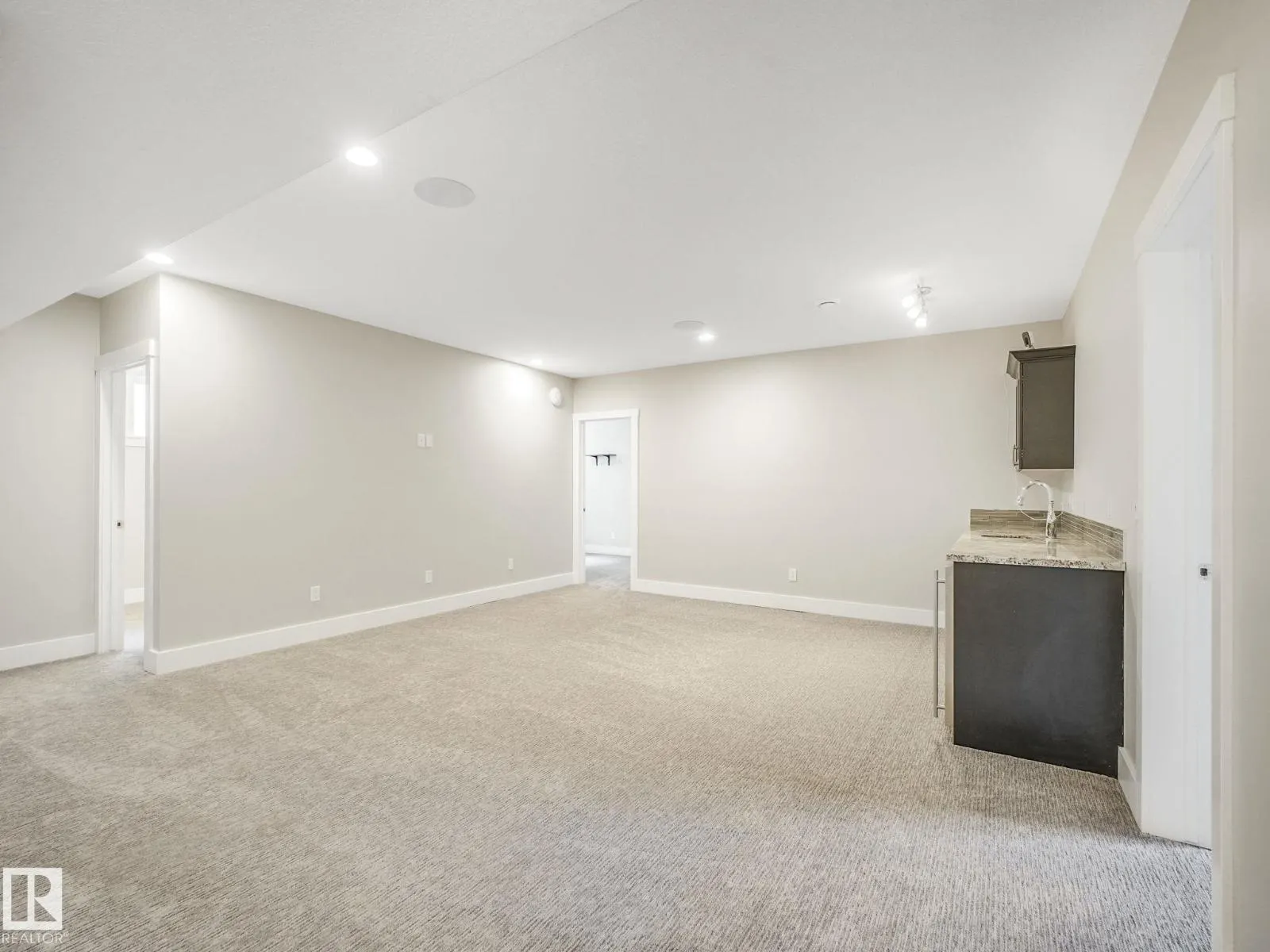 2554 CAMERON RAVINE LD NW