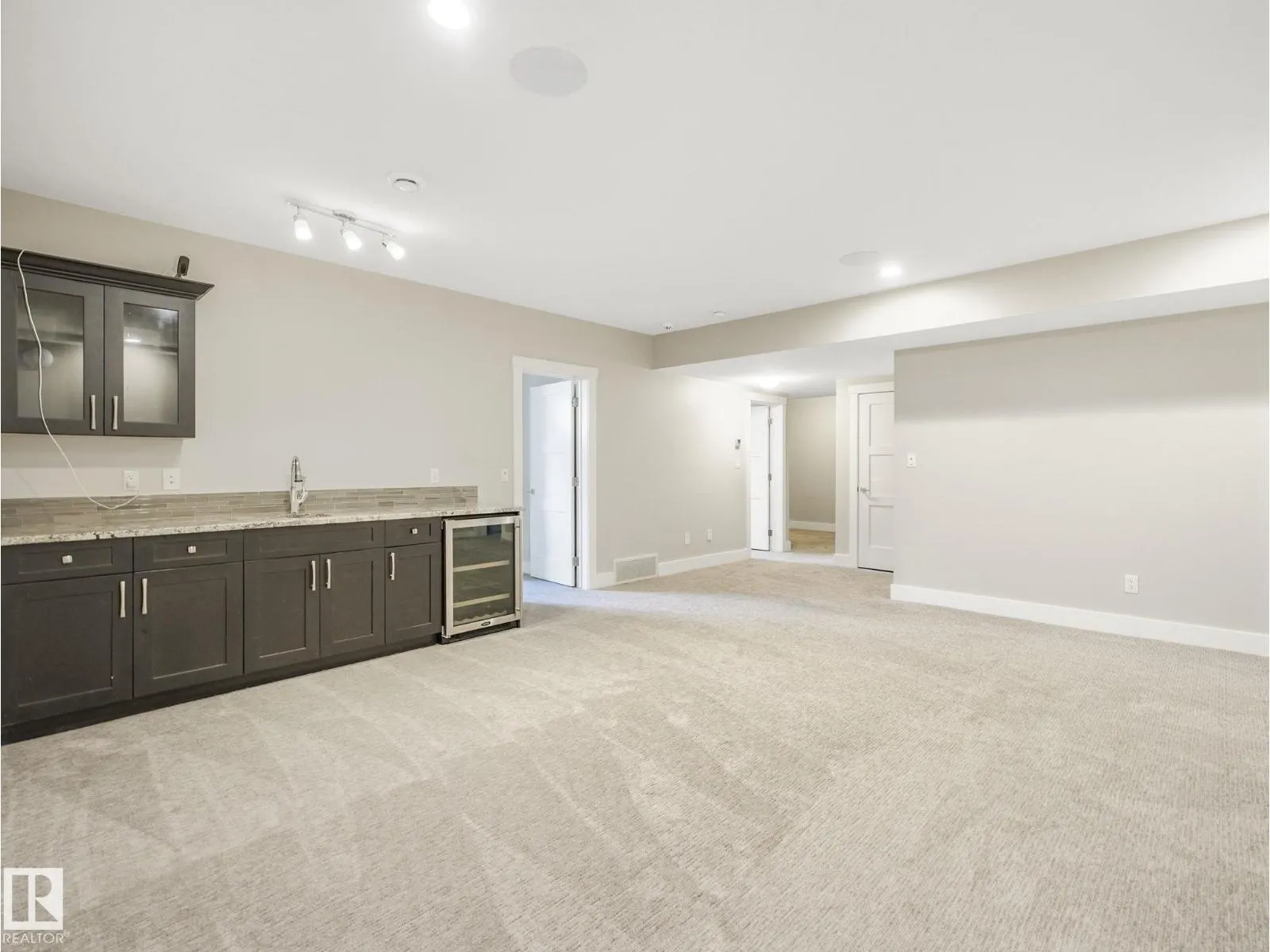 2554 CAMERON RAVINE LD NW