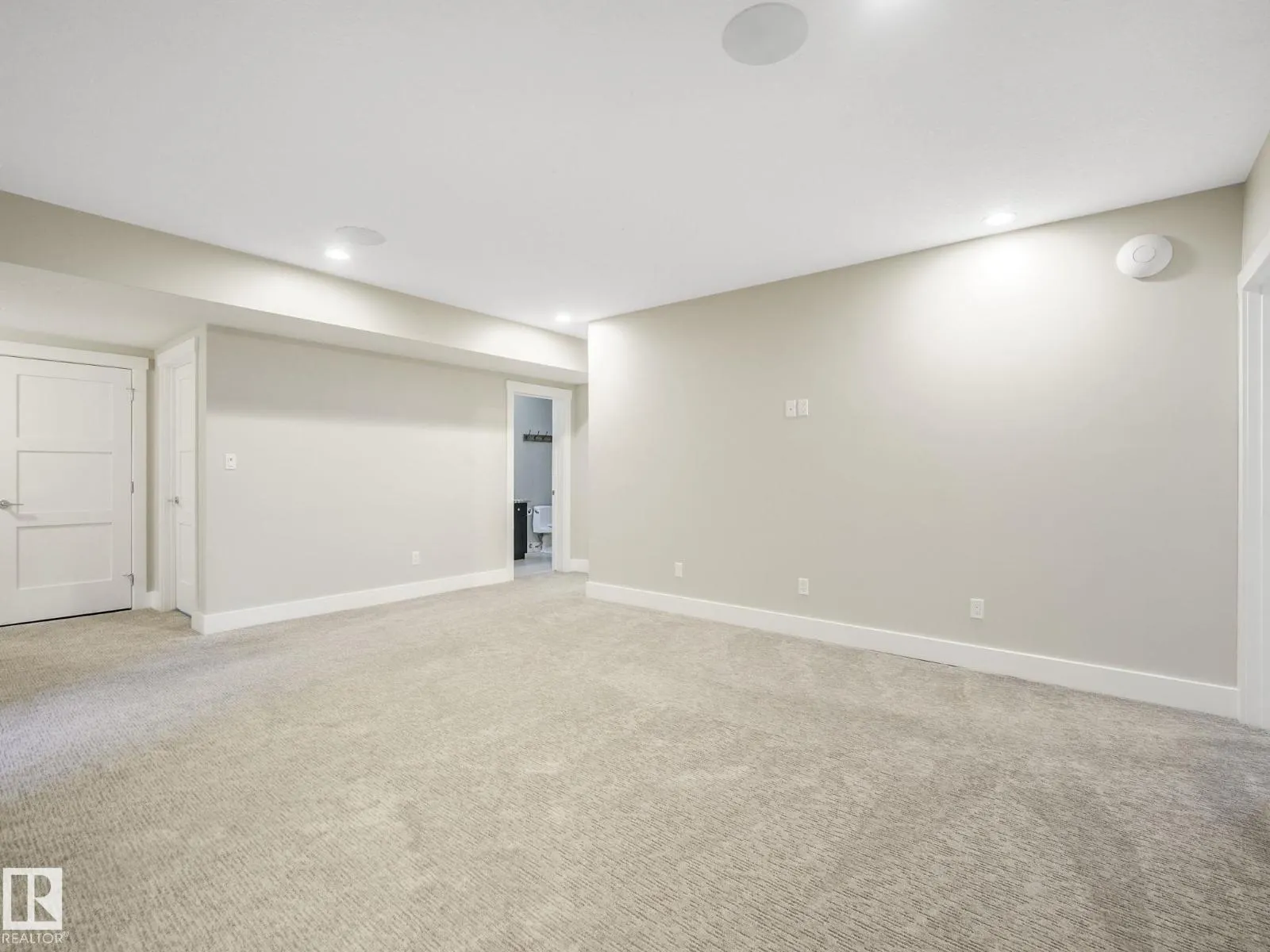 2554 CAMERON RAVINE LD NW