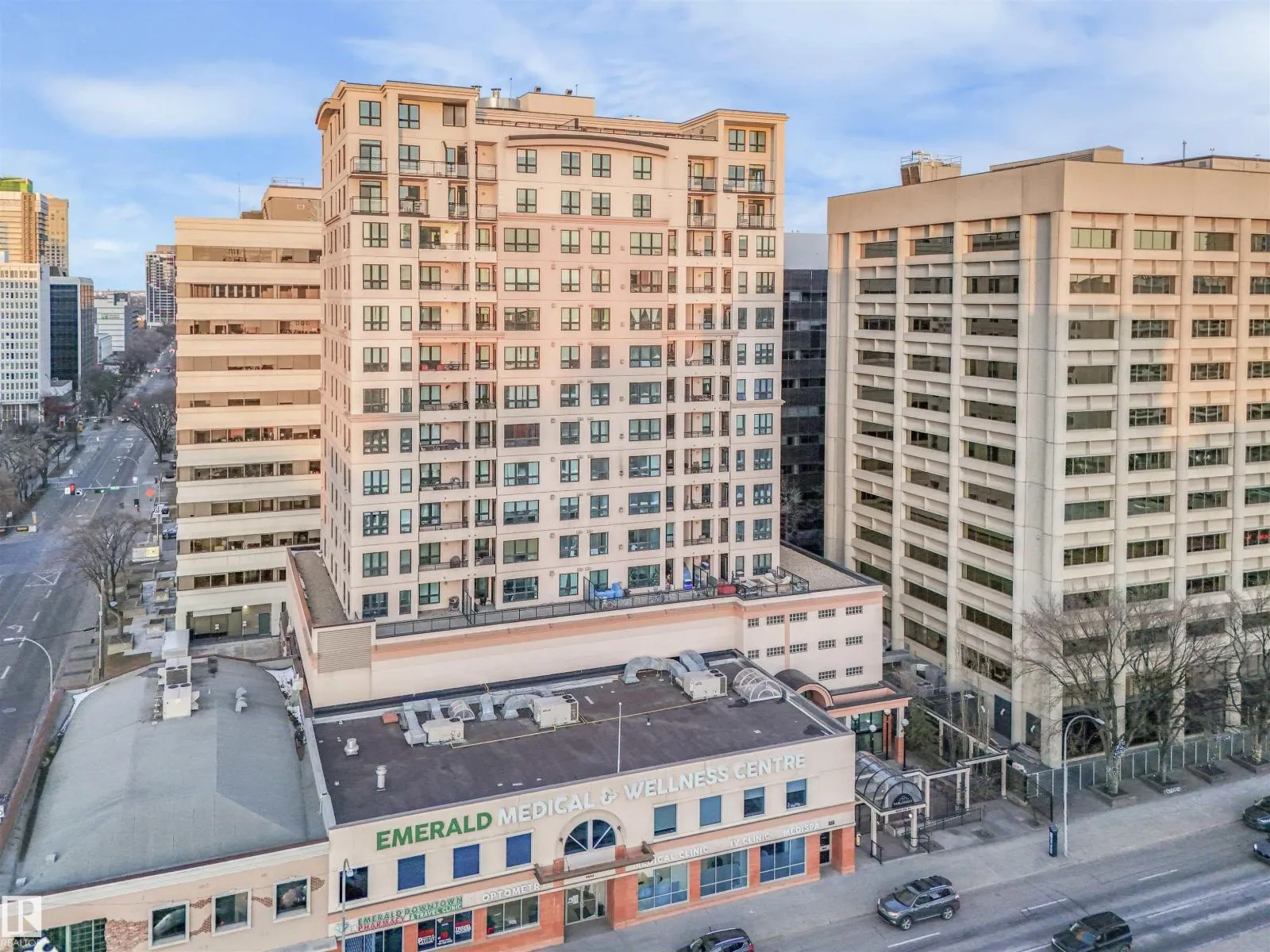 #SP04 9939 109 ST NW