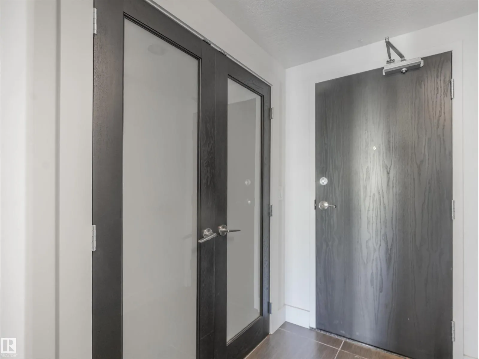 #SP04 9939 109 ST NW