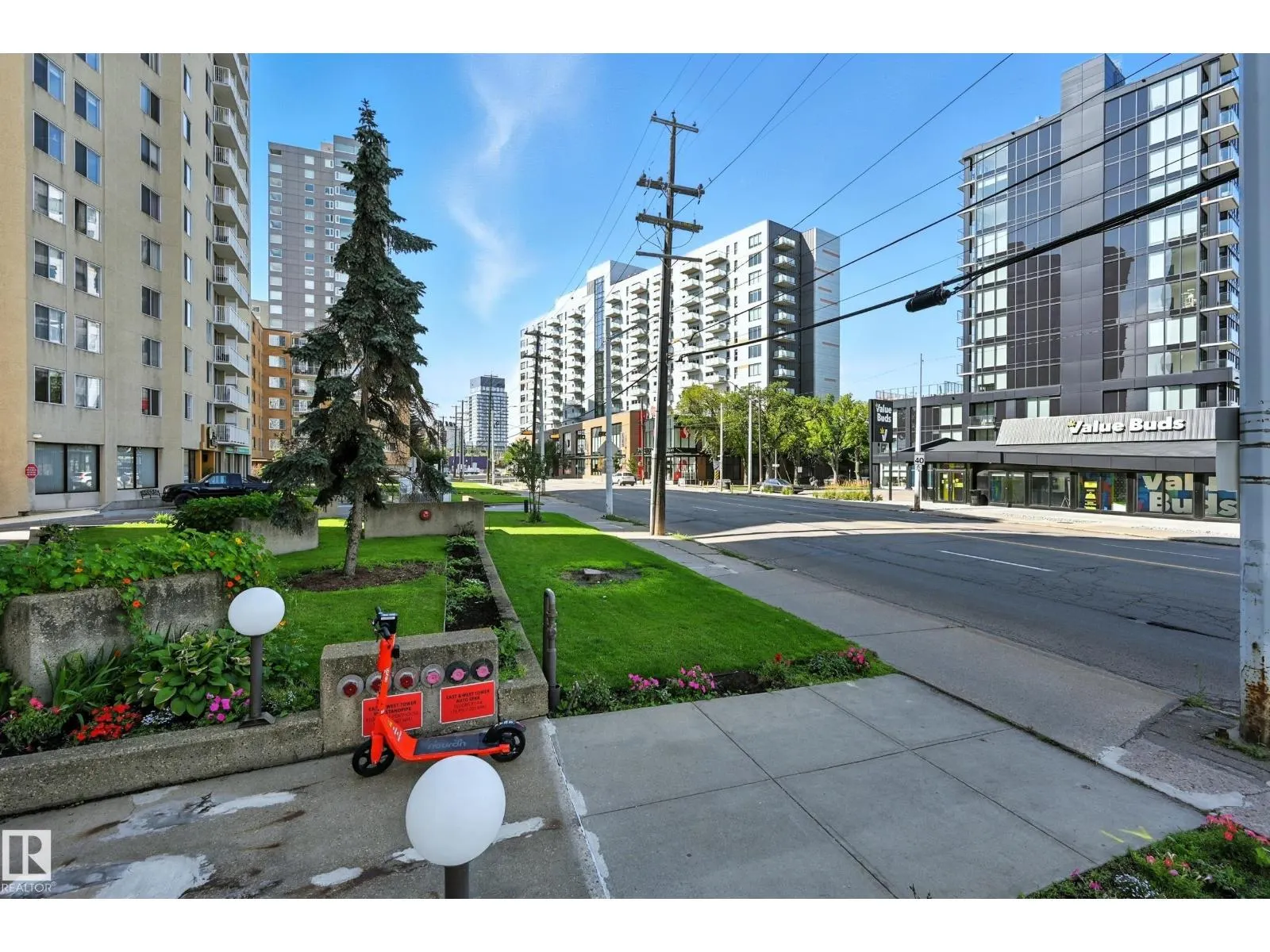 #1502 12121 JASPER AV NW