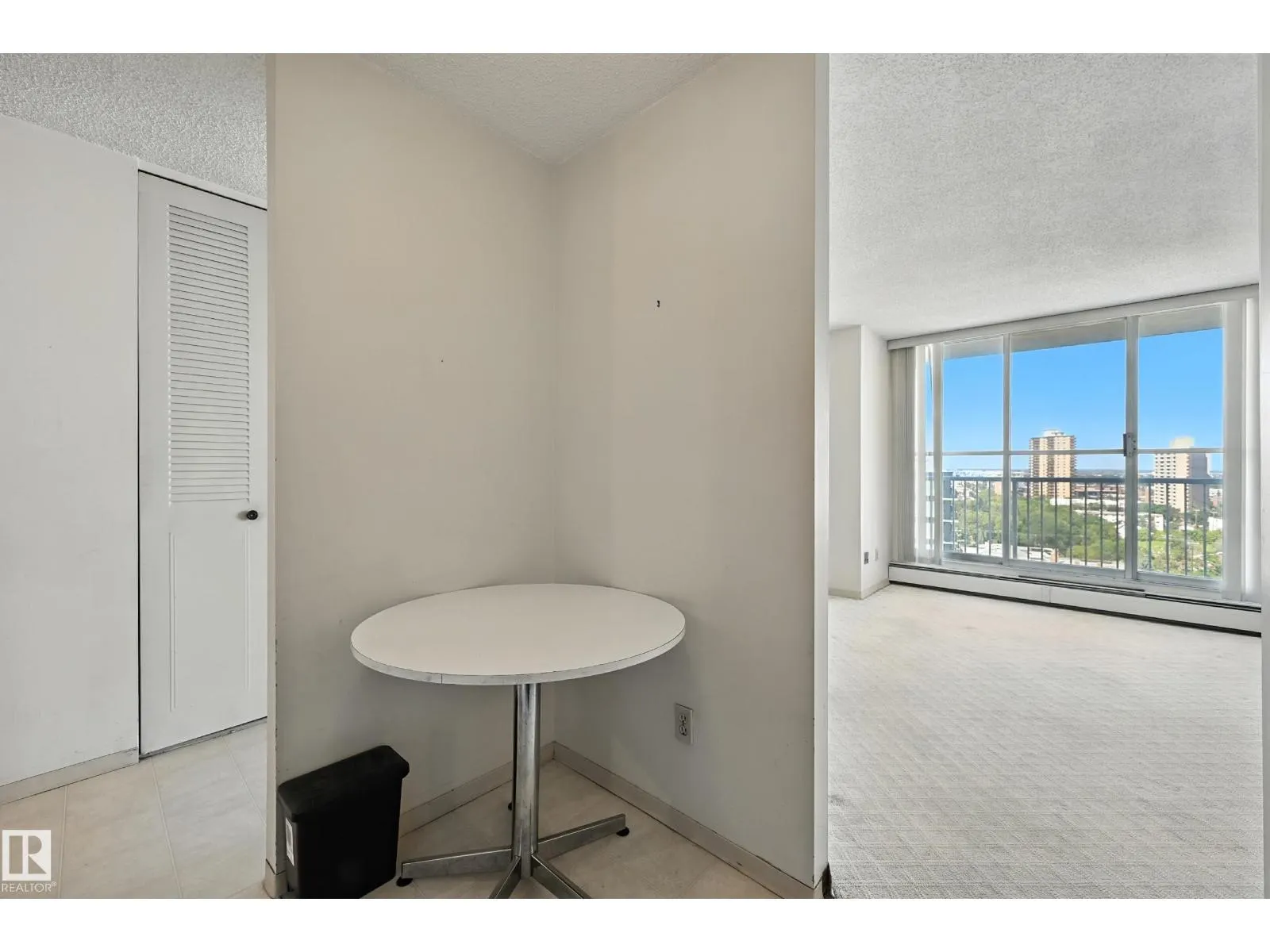 #1502 12121 JASPER AV NW