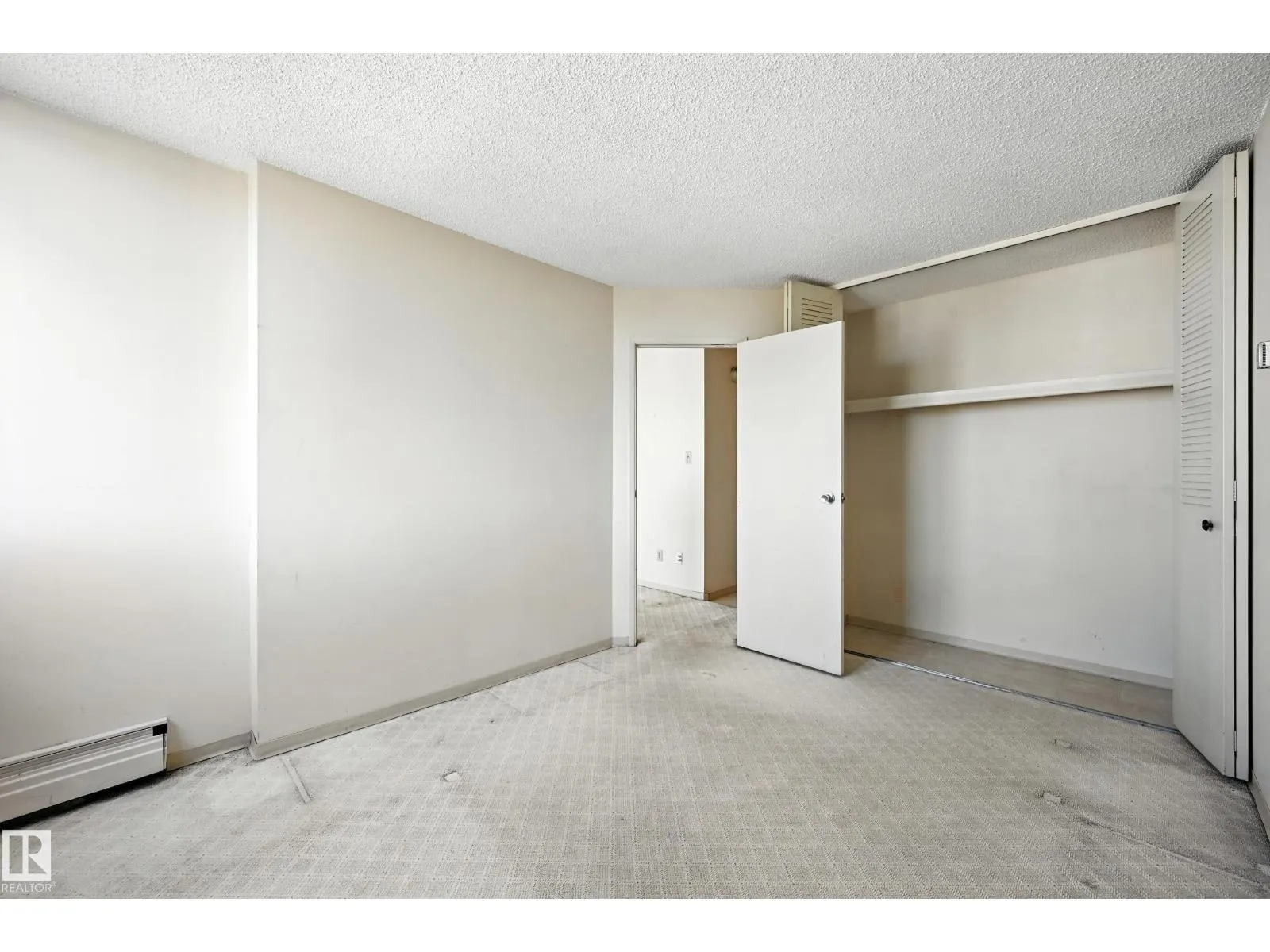 #1502 12121 JASPER AV NW