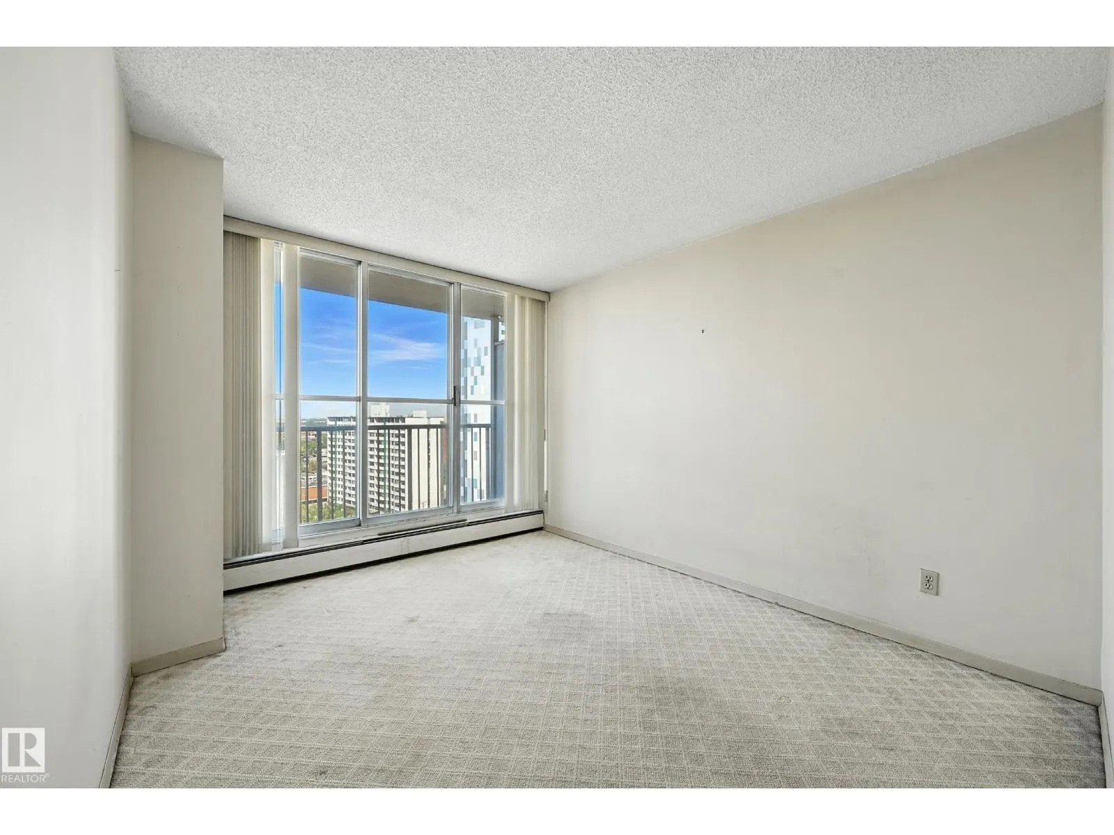 #1502 12121 JASPER AV NW