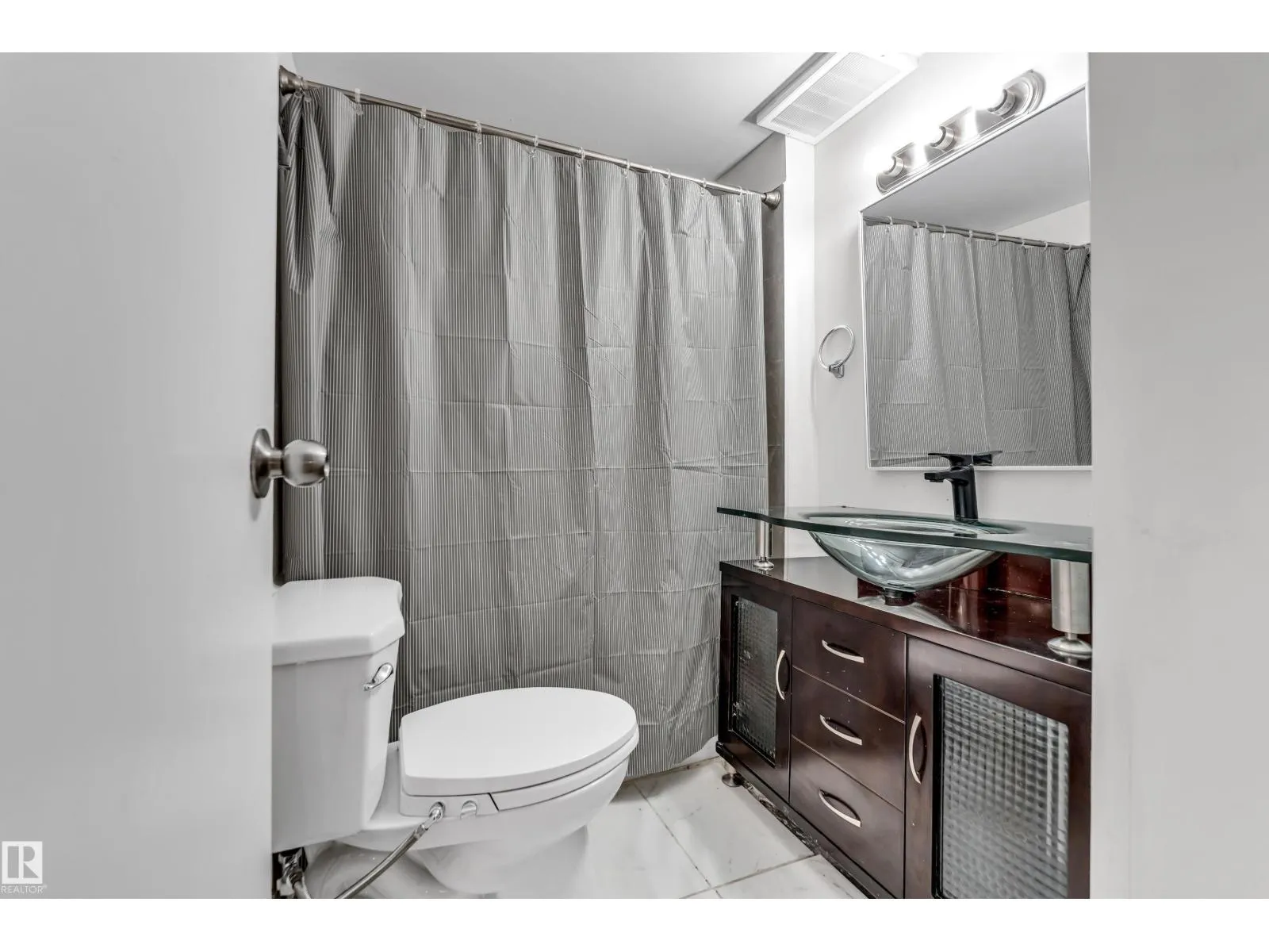 79 Garnet Cres