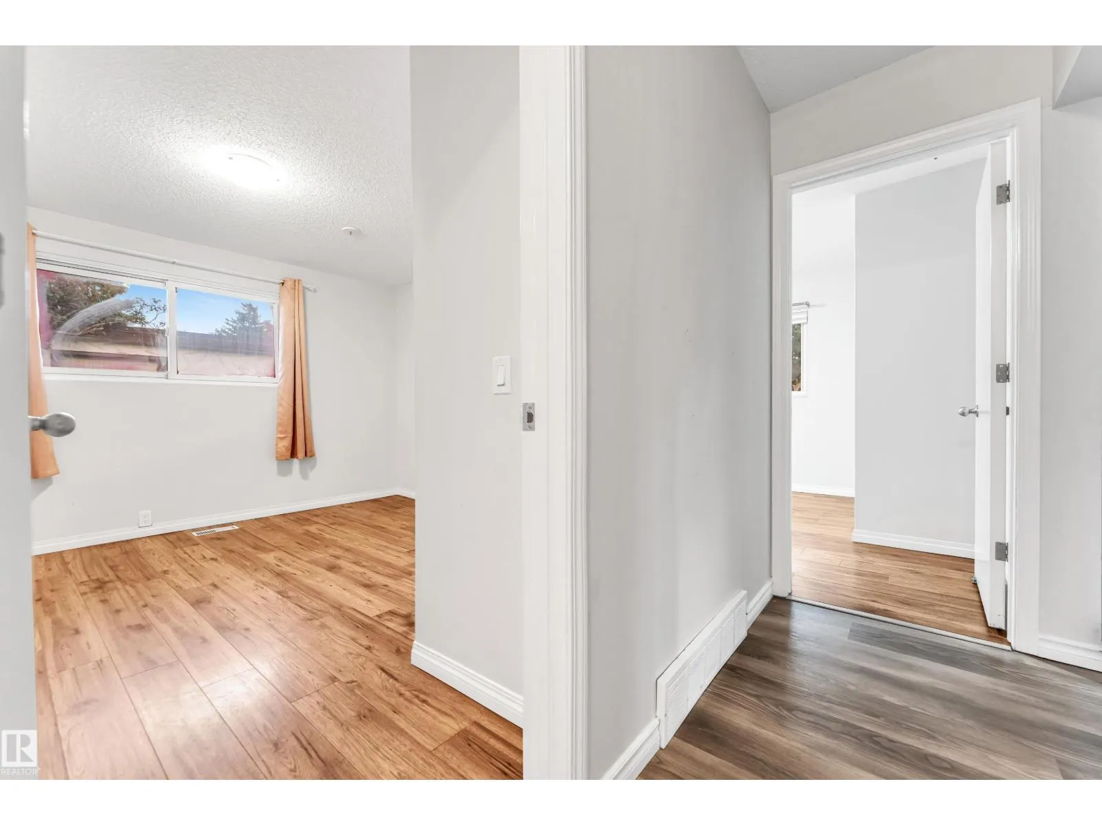 79 Garnet Cres