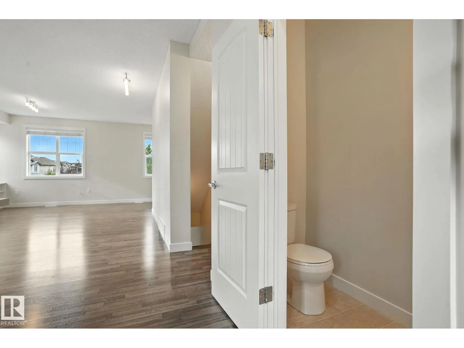 #1 8315 180 AV NW