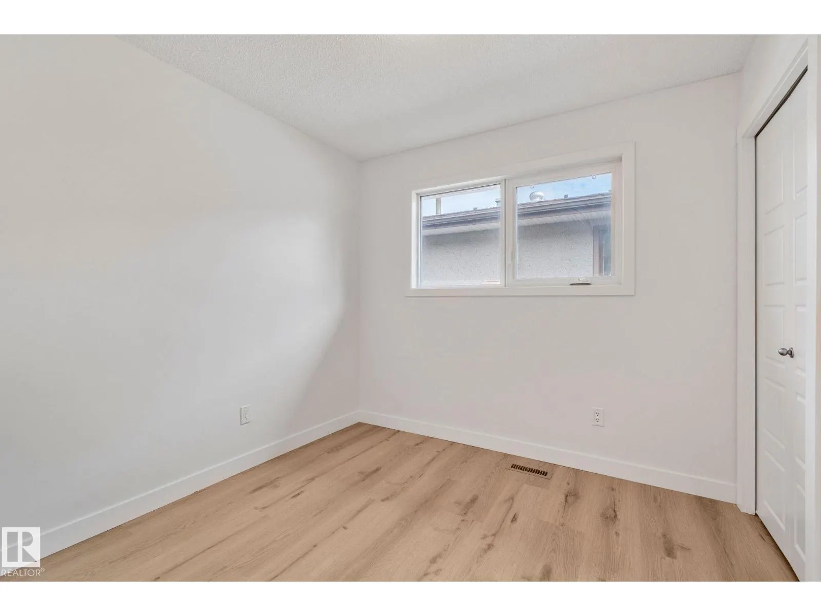 13321 119 ST NW NW