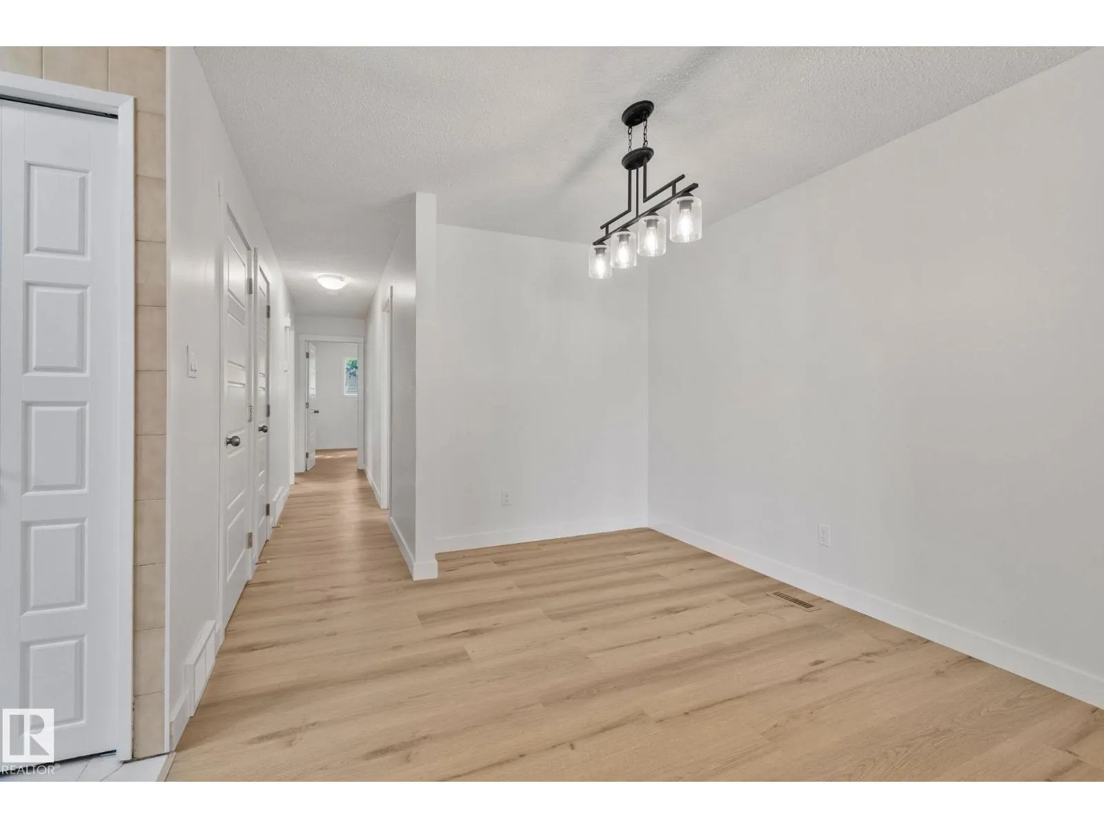 13321 119 ST NW NW