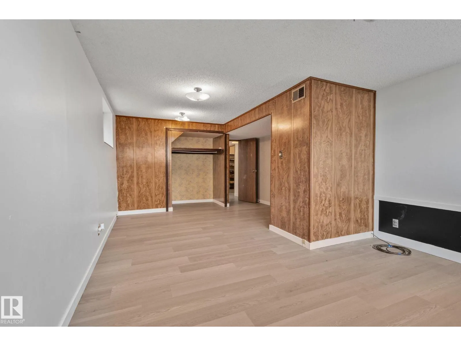 13321 119 ST NW NW