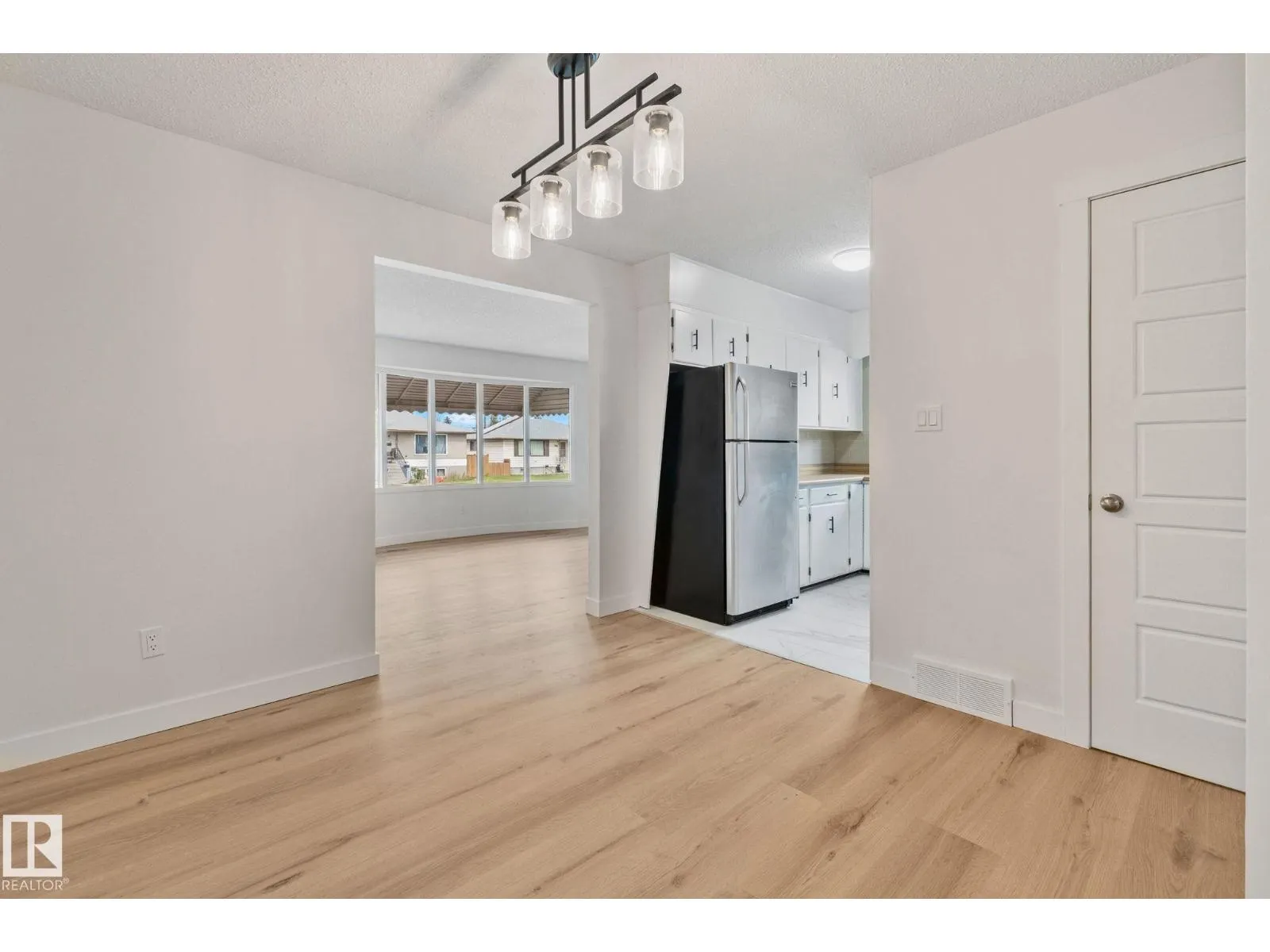 13321 119 ST NW NW