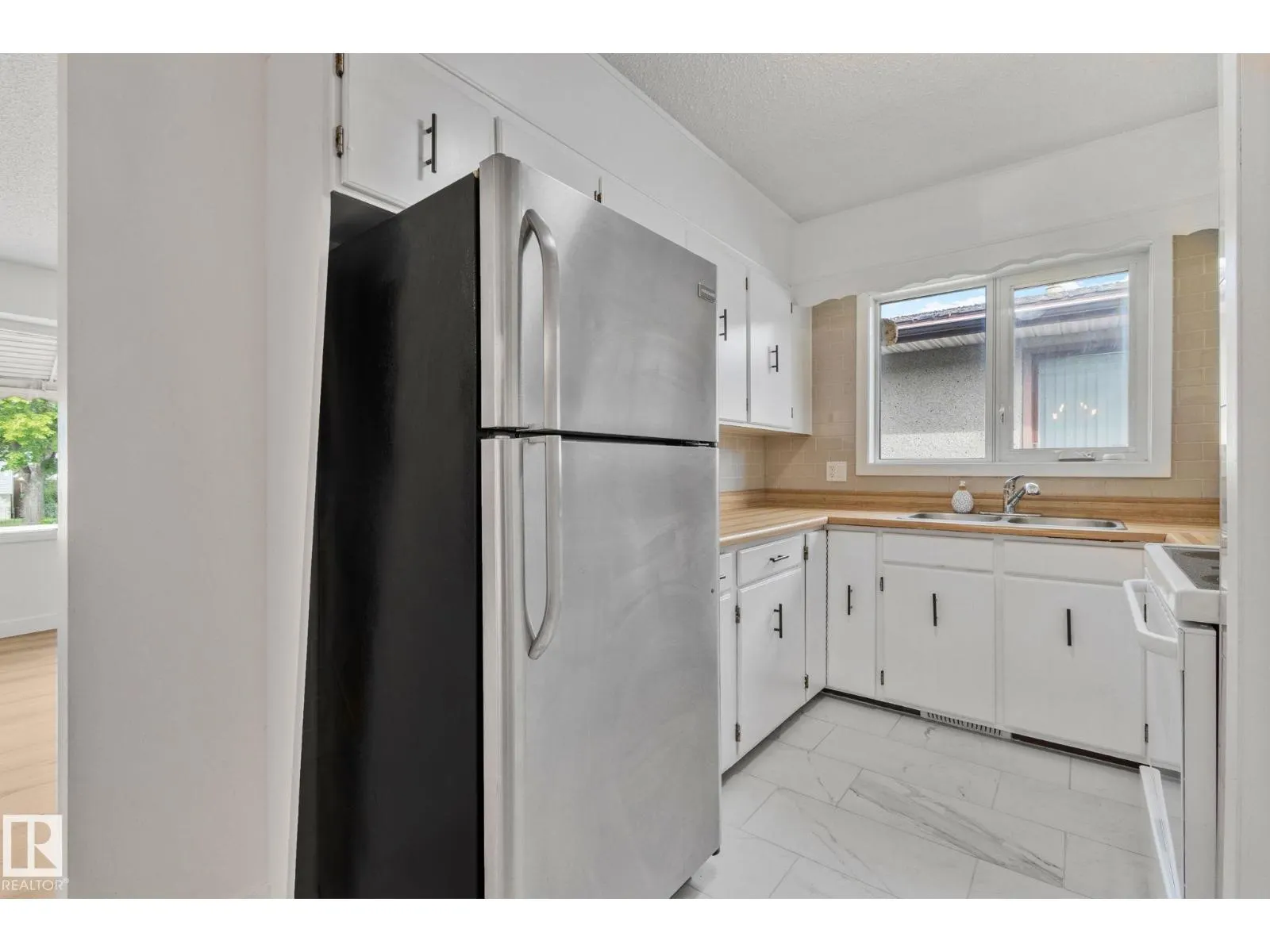 13321 119 ST NW NW