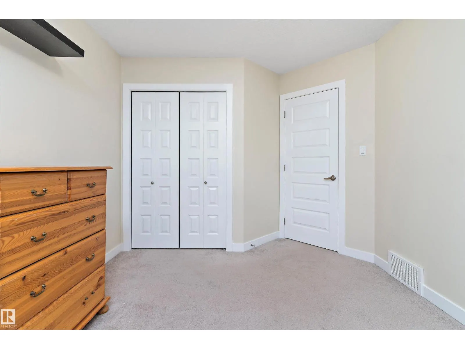 15132 31 ST NW