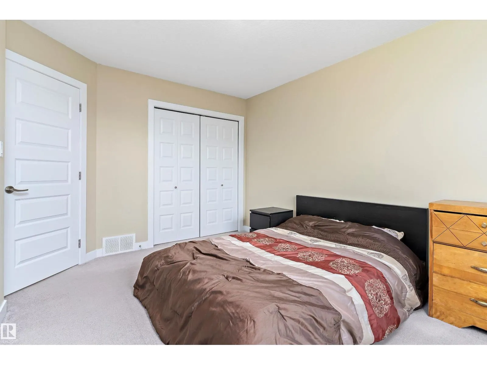 15132 31 ST NW