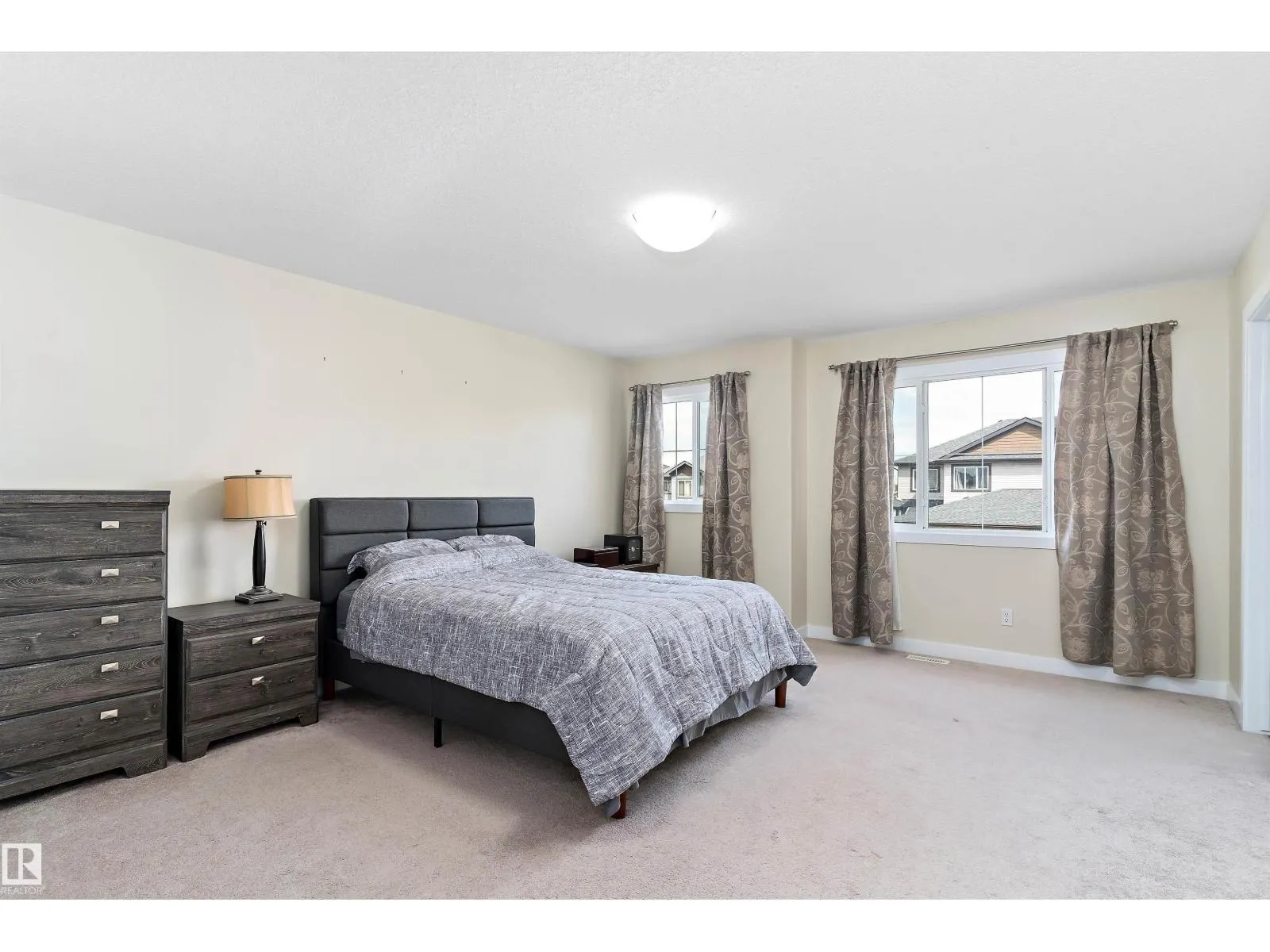 15132 31 ST NW