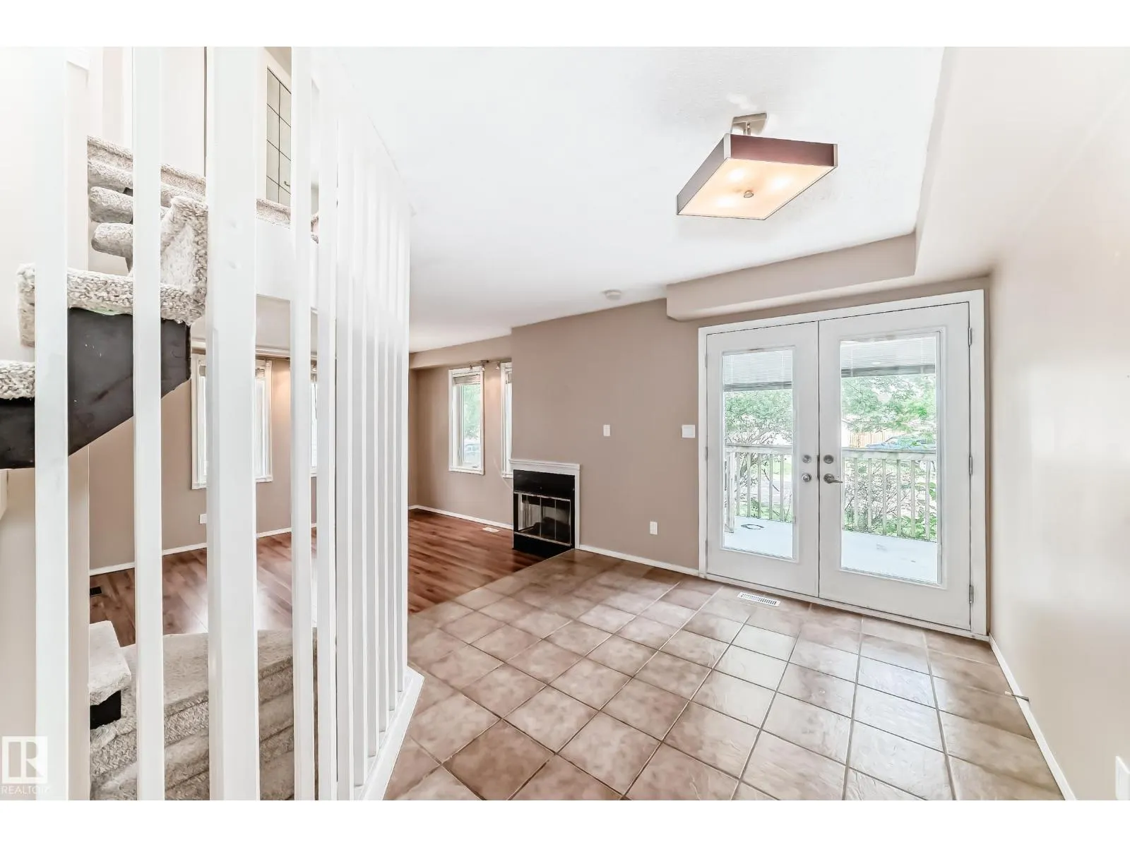 4506 20 AV NW