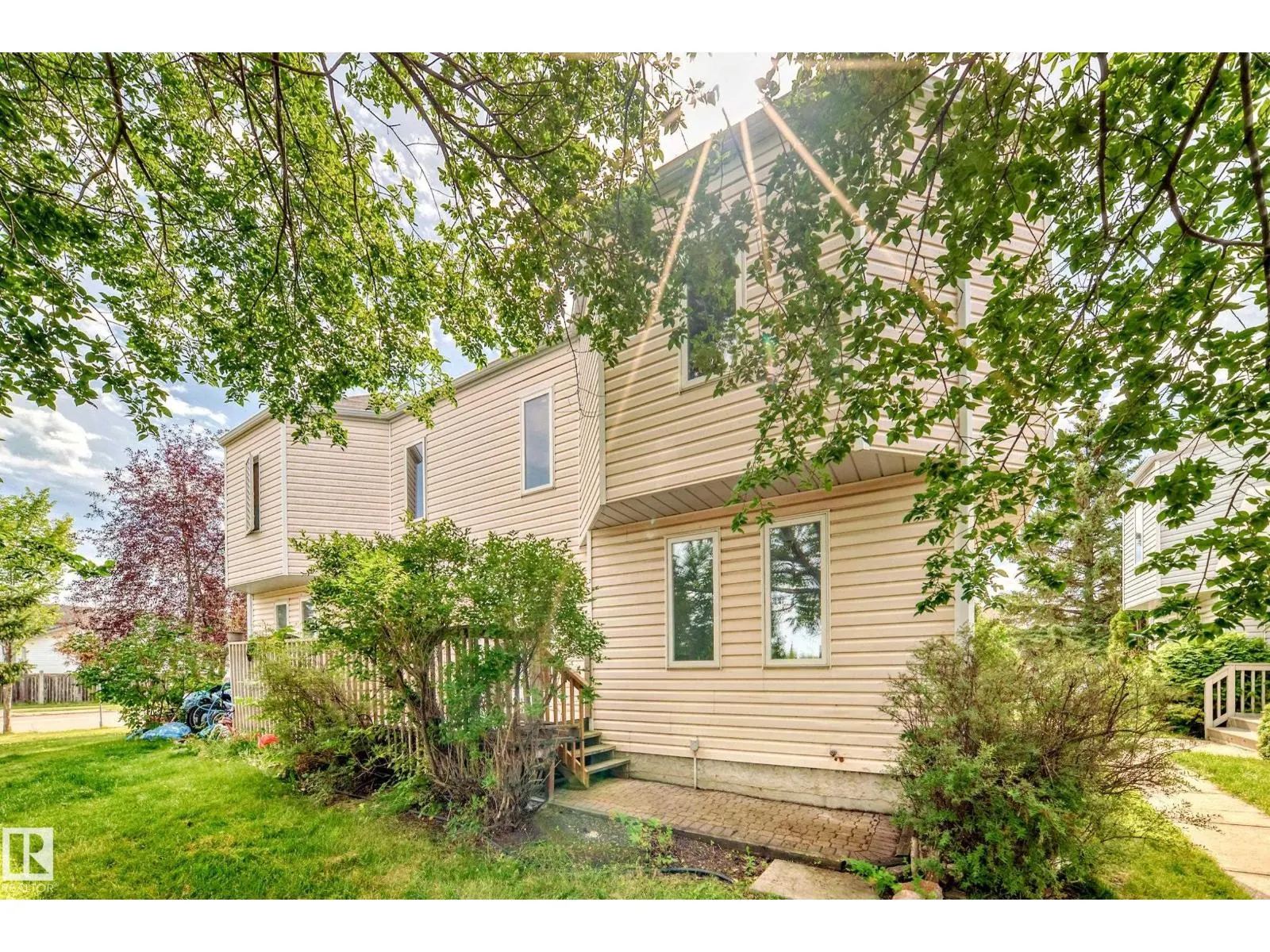 4506 20 AV NW