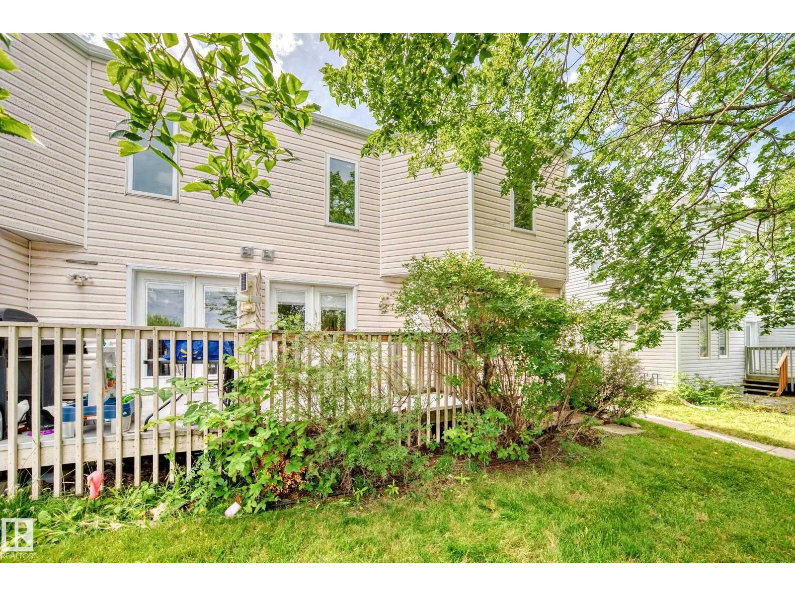4506 20 AV NW