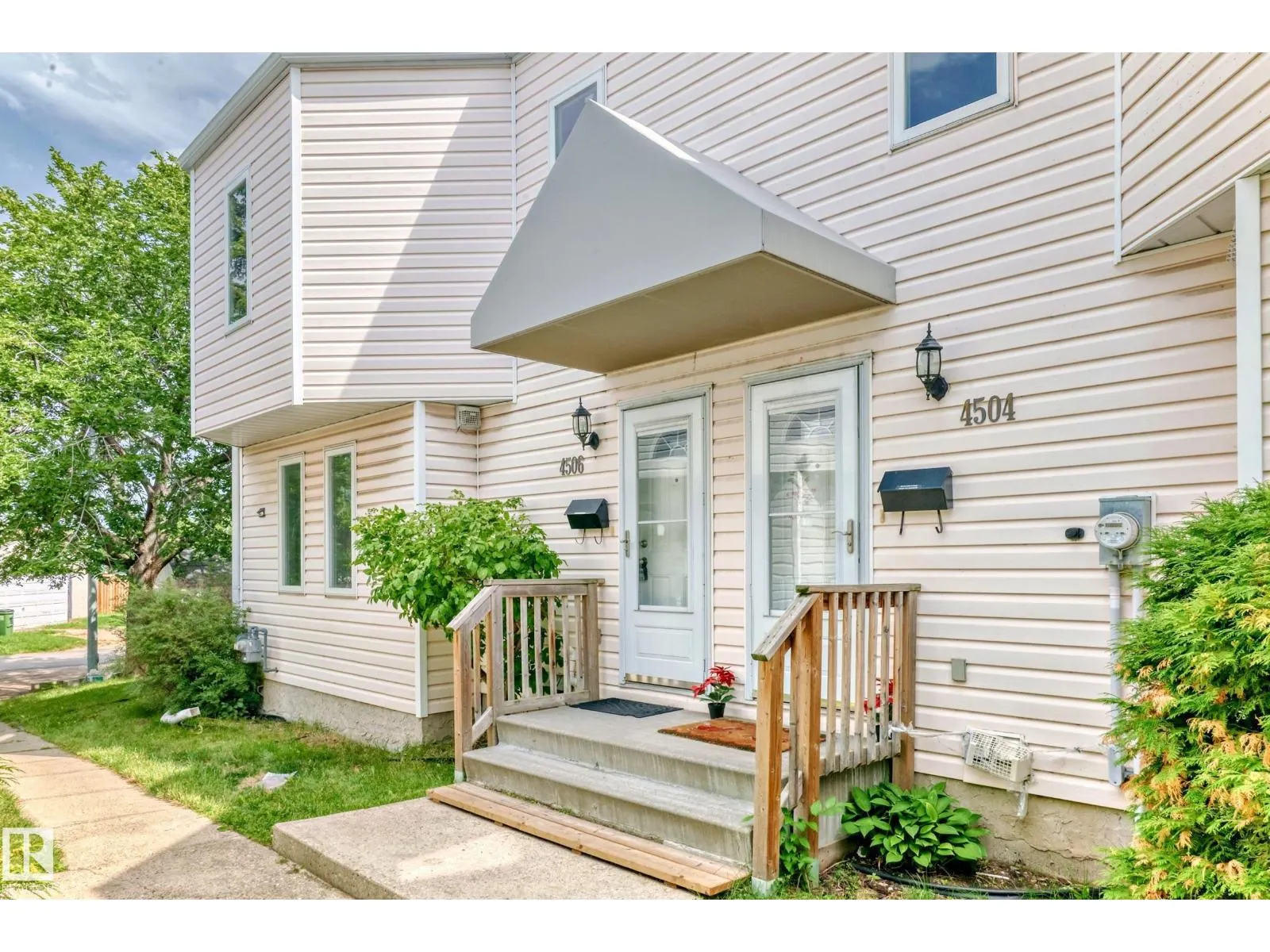 4506 20 AV NW
