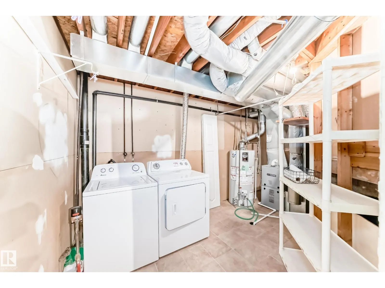 4506 20 AV NW