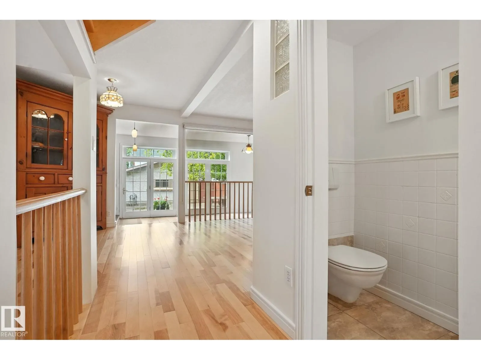 10416 126 ST NW