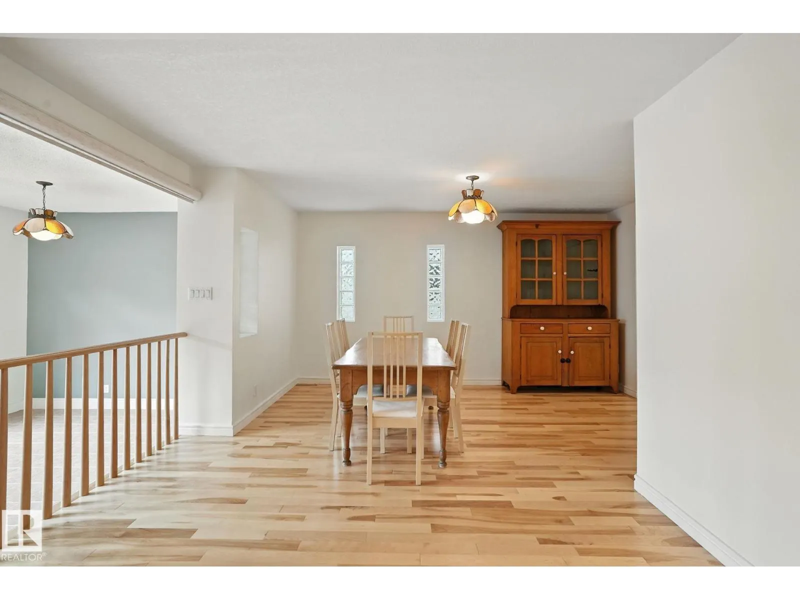10416 126 ST NW