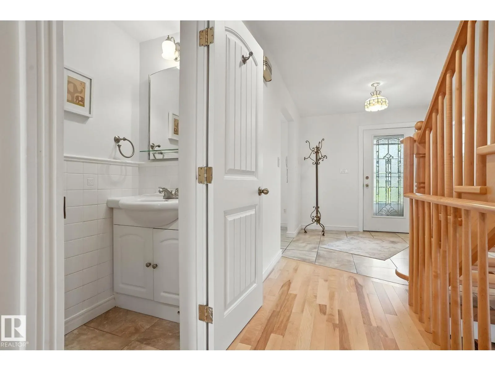 10416 126 ST NW