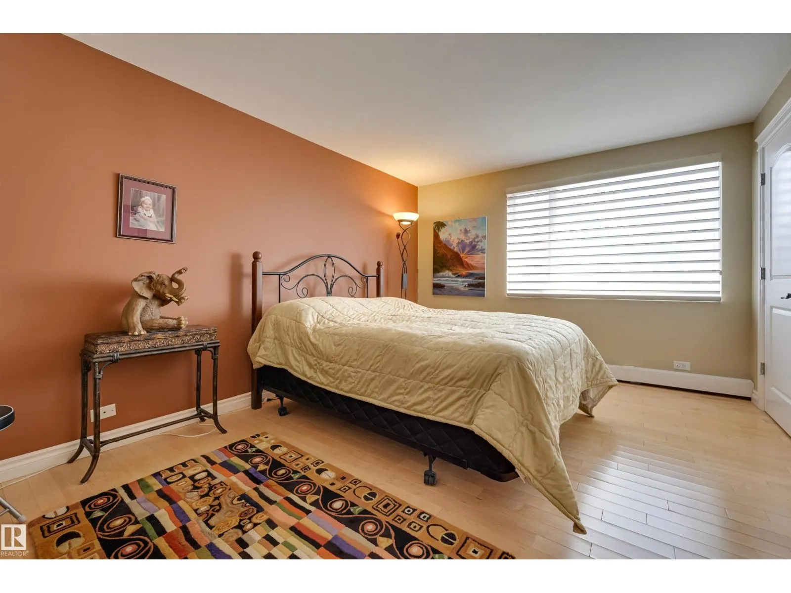 #1101 10010 119 ST NW