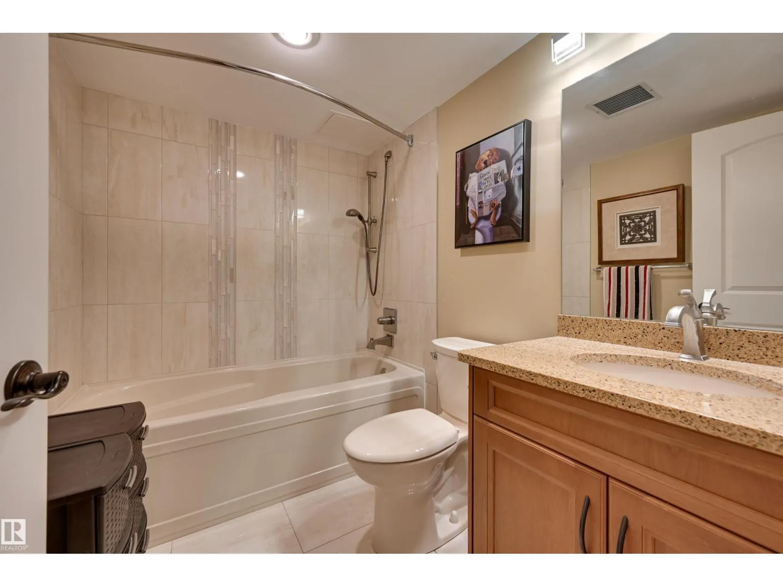 #1101 10010 119 ST NW