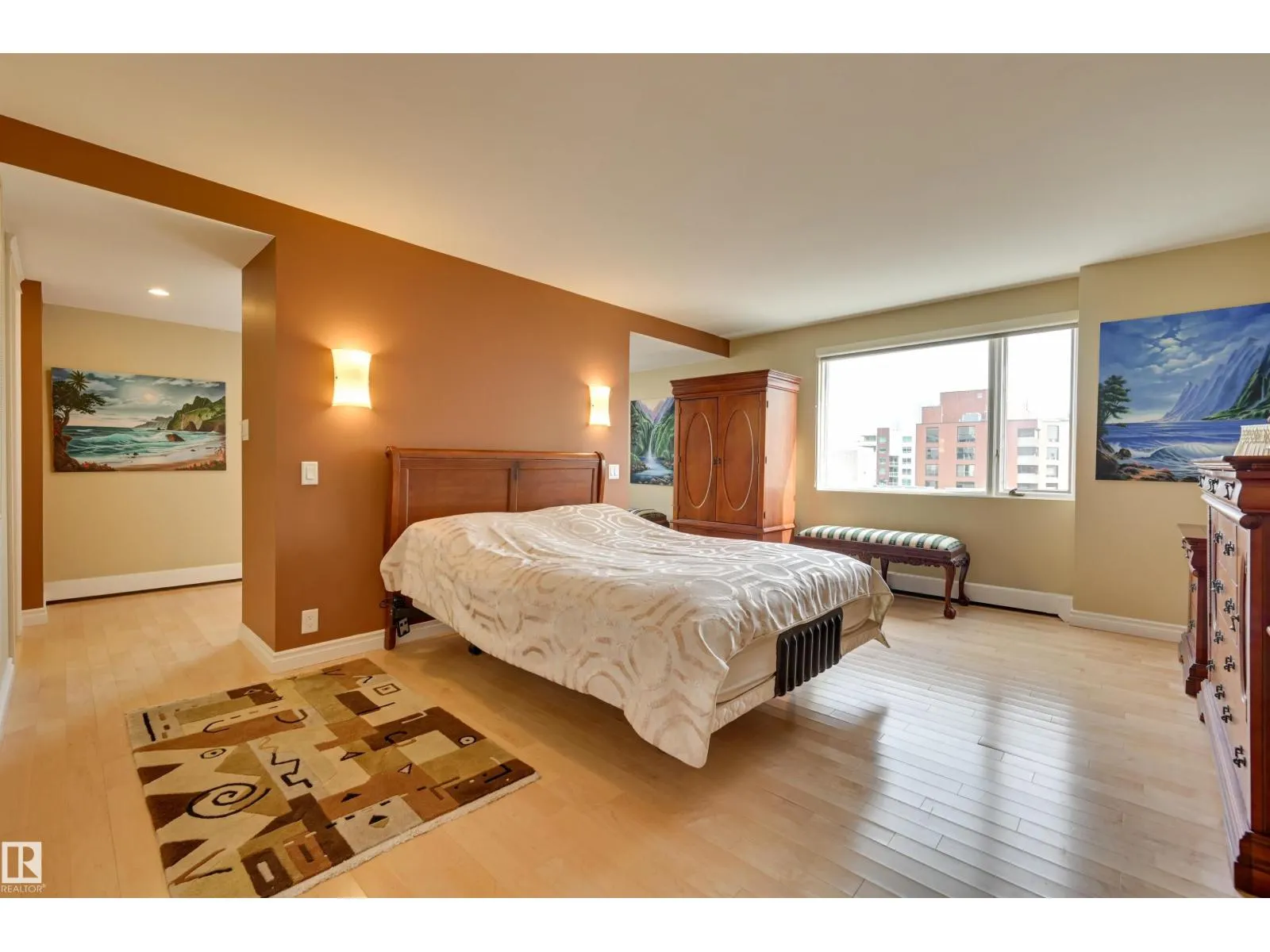 #1101 10010 119 ST NW