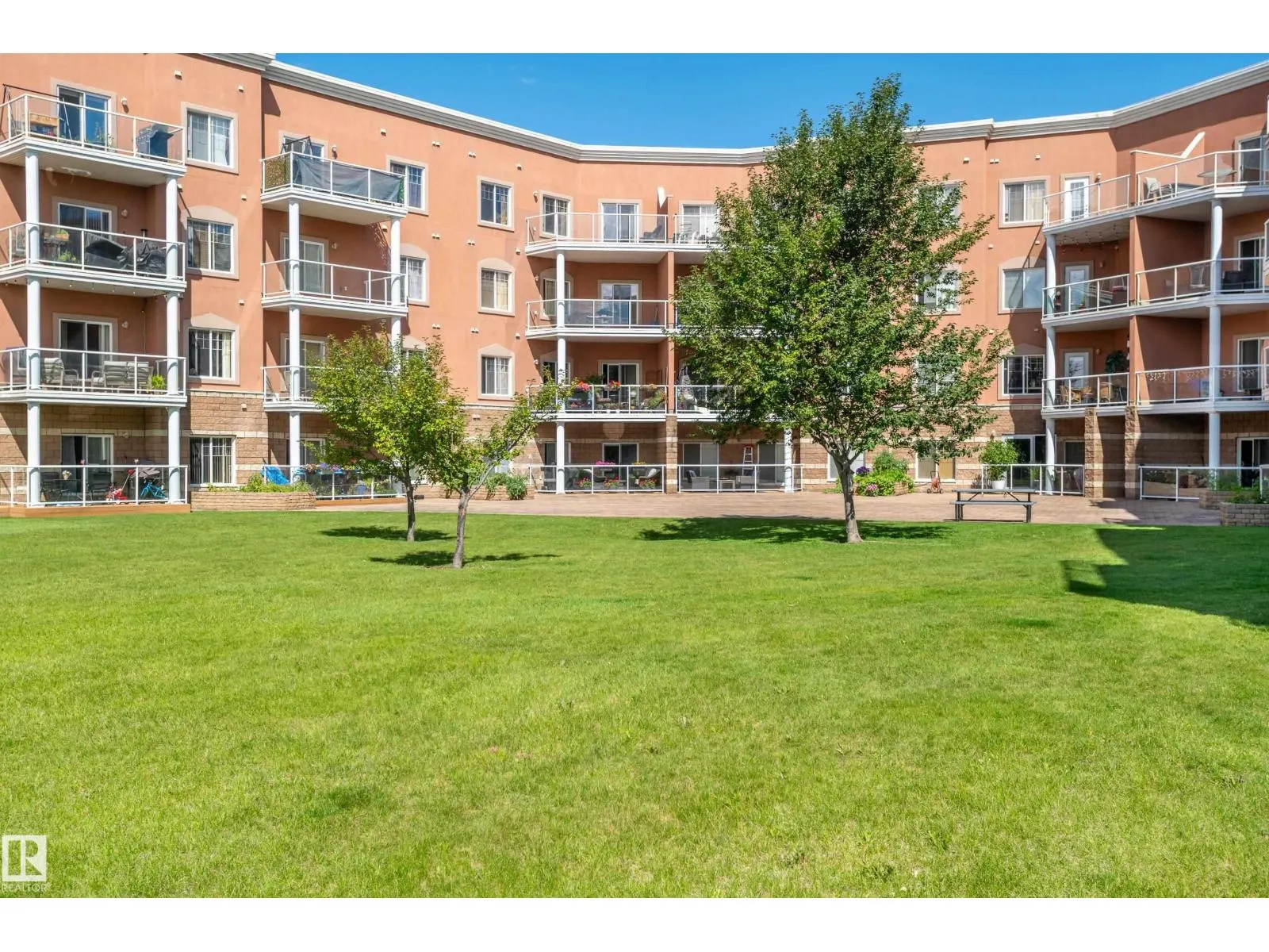 #431 263 MACEWAN RD SW
