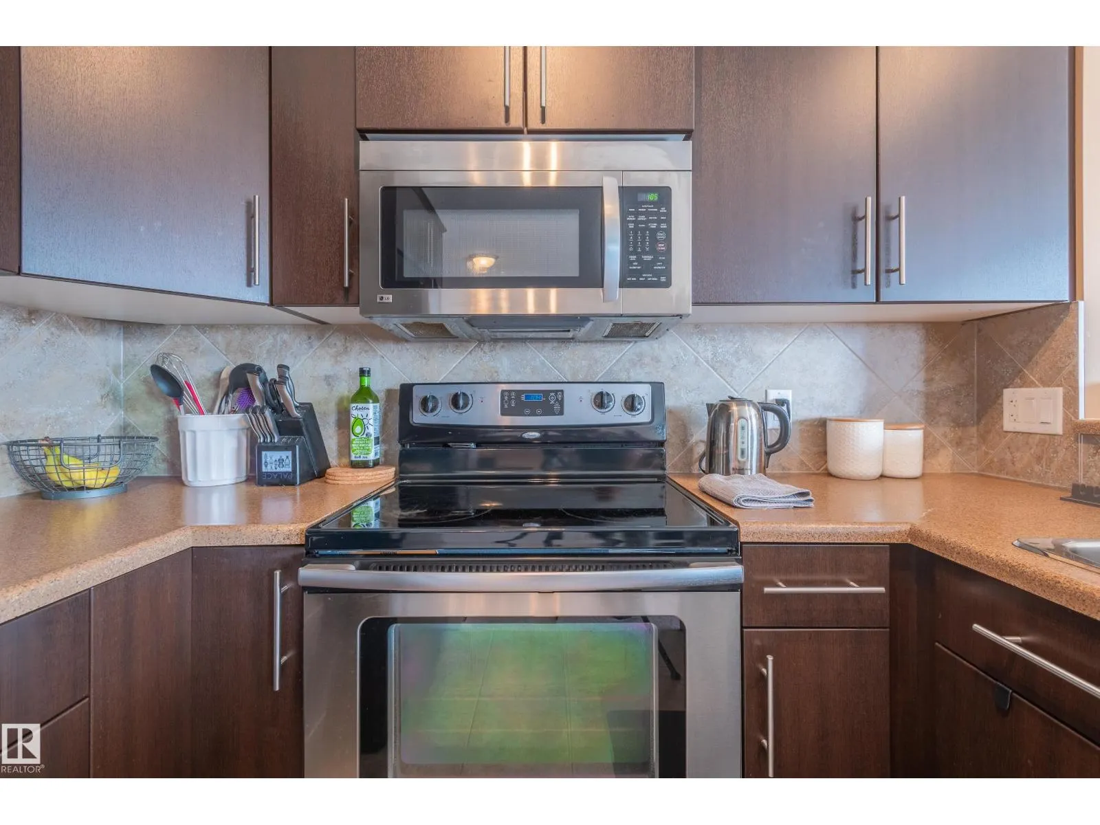 #431 263 MACEWAN RD SW