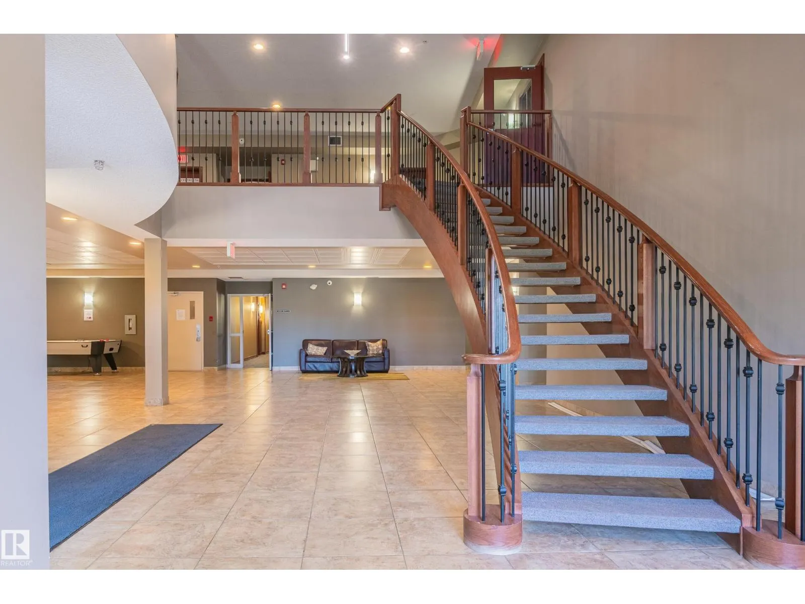 #431 263 MACEWAN RD SW