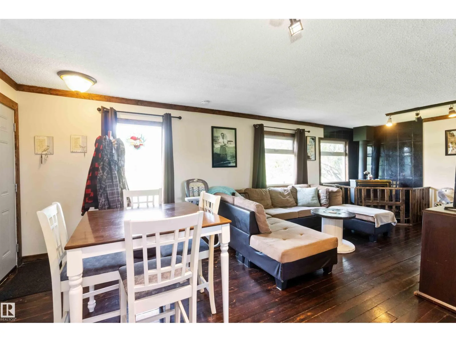 19, 23422 Twp Rd 582