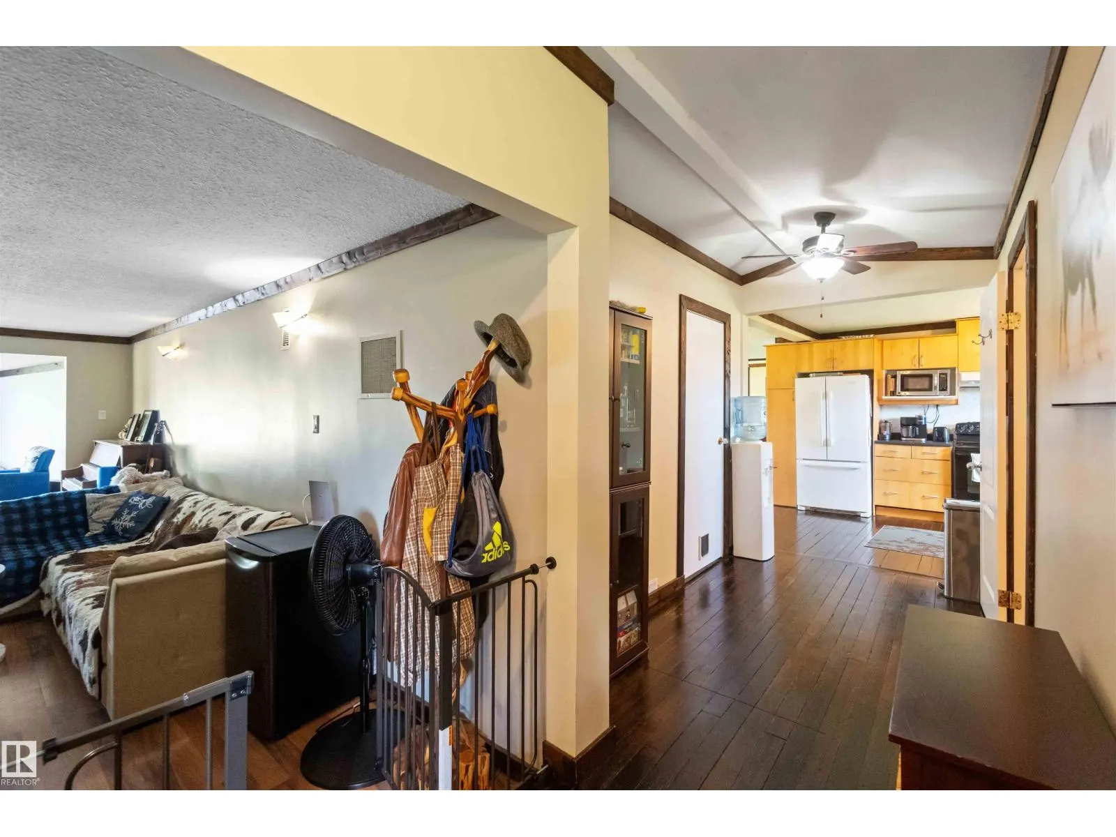 19, 23422 Twp Rd 582