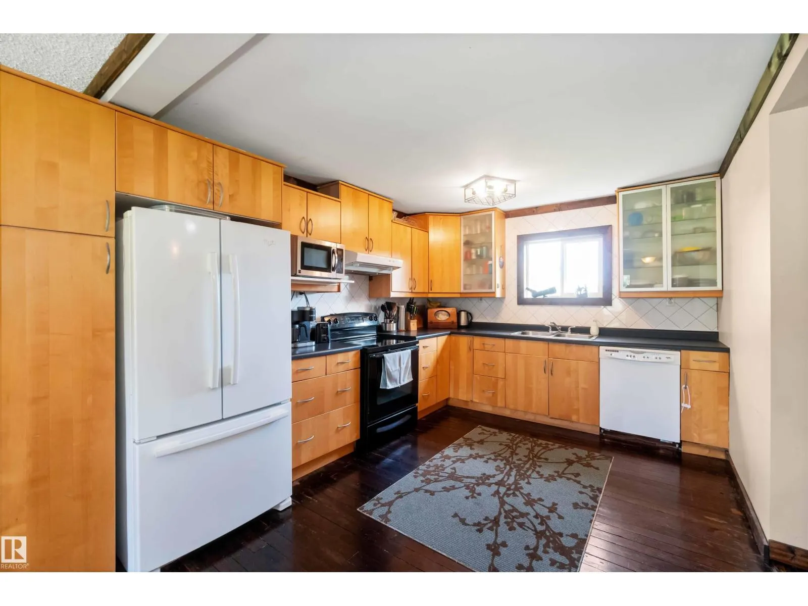 19, 23422 Twp Rd 582