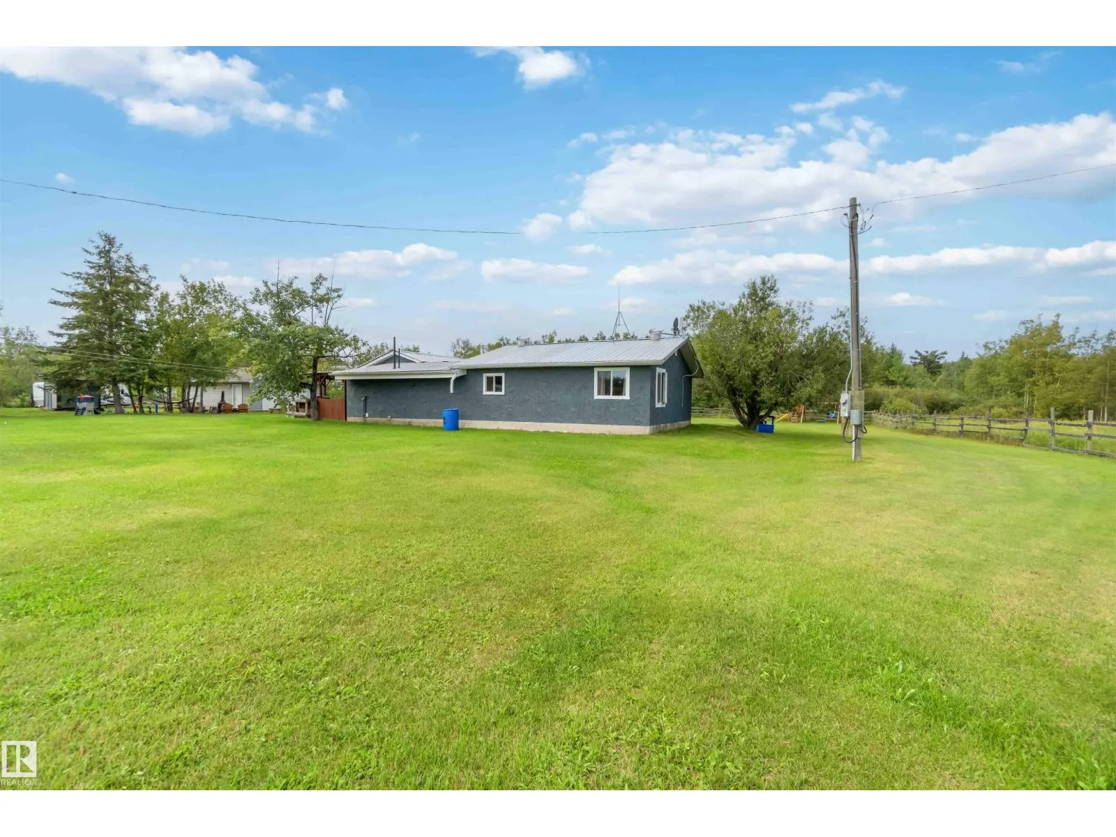 19, 23422 Twp Rd 582