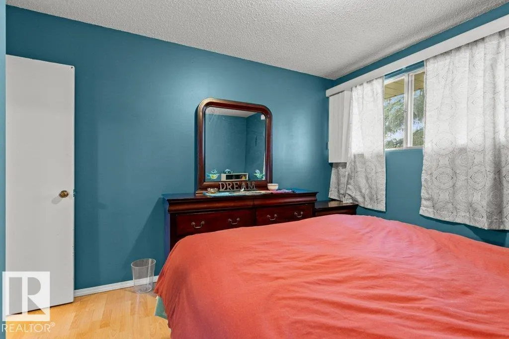 13503 115 ST NW