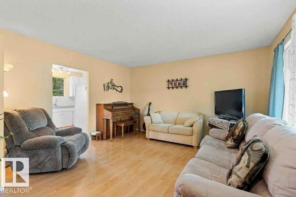 13503 115 ST NW