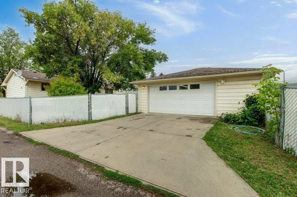 13503 115 ST NW