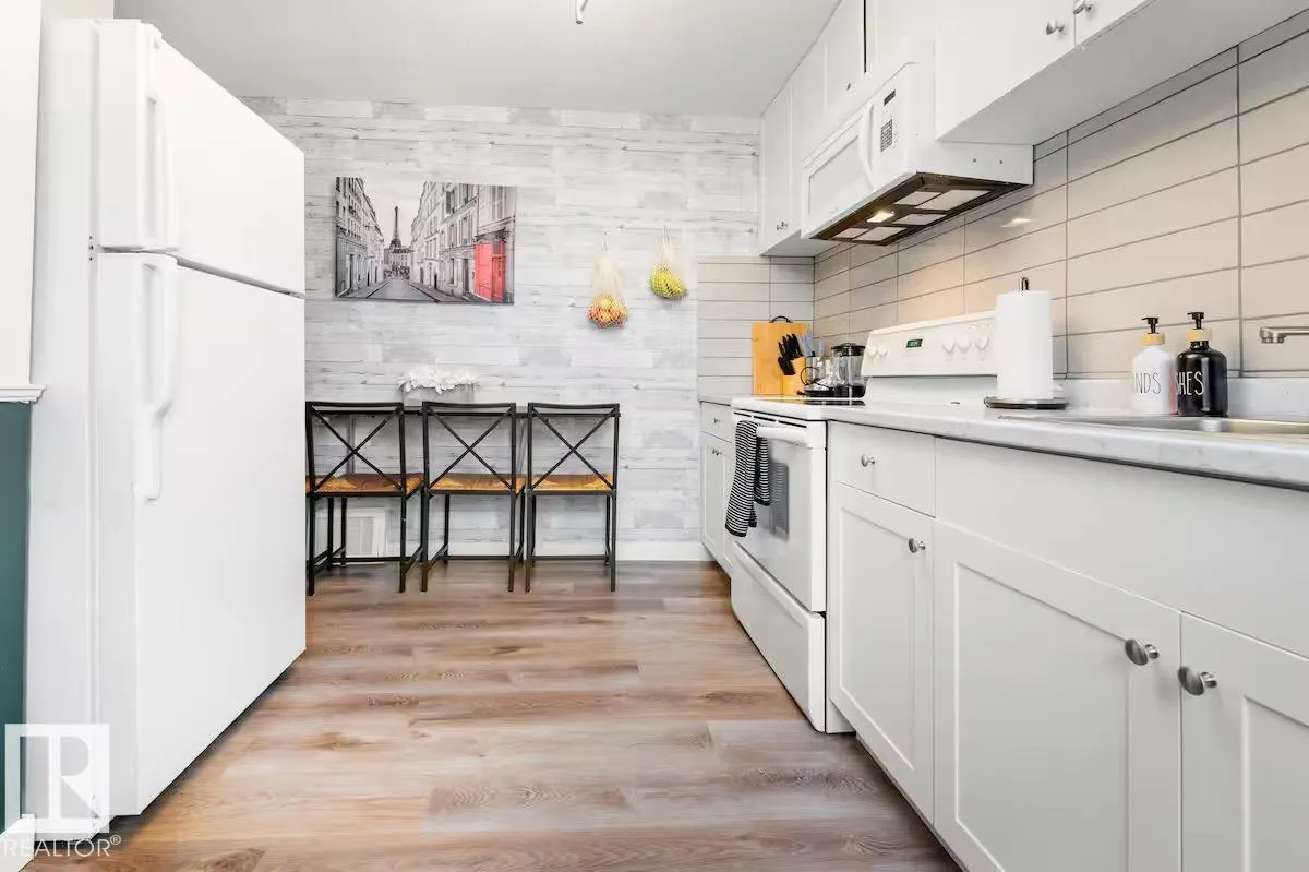10345 159 ST NW