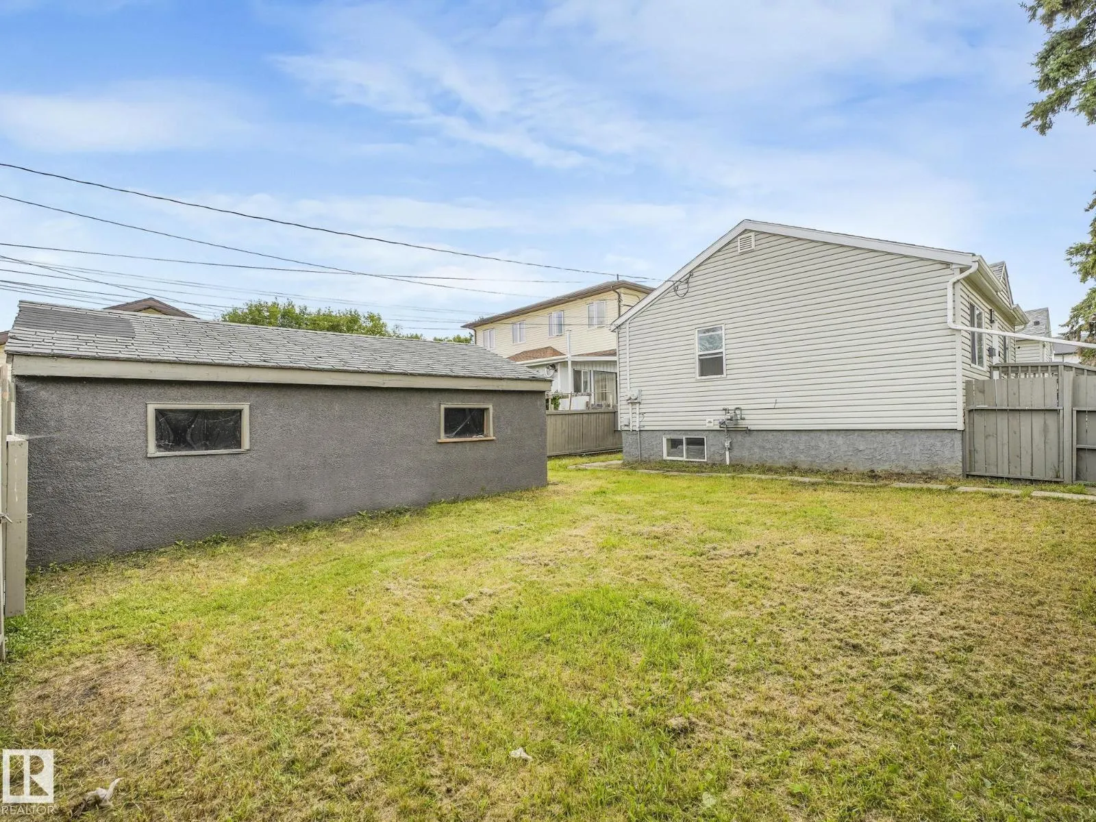 10345 159 ST NW
