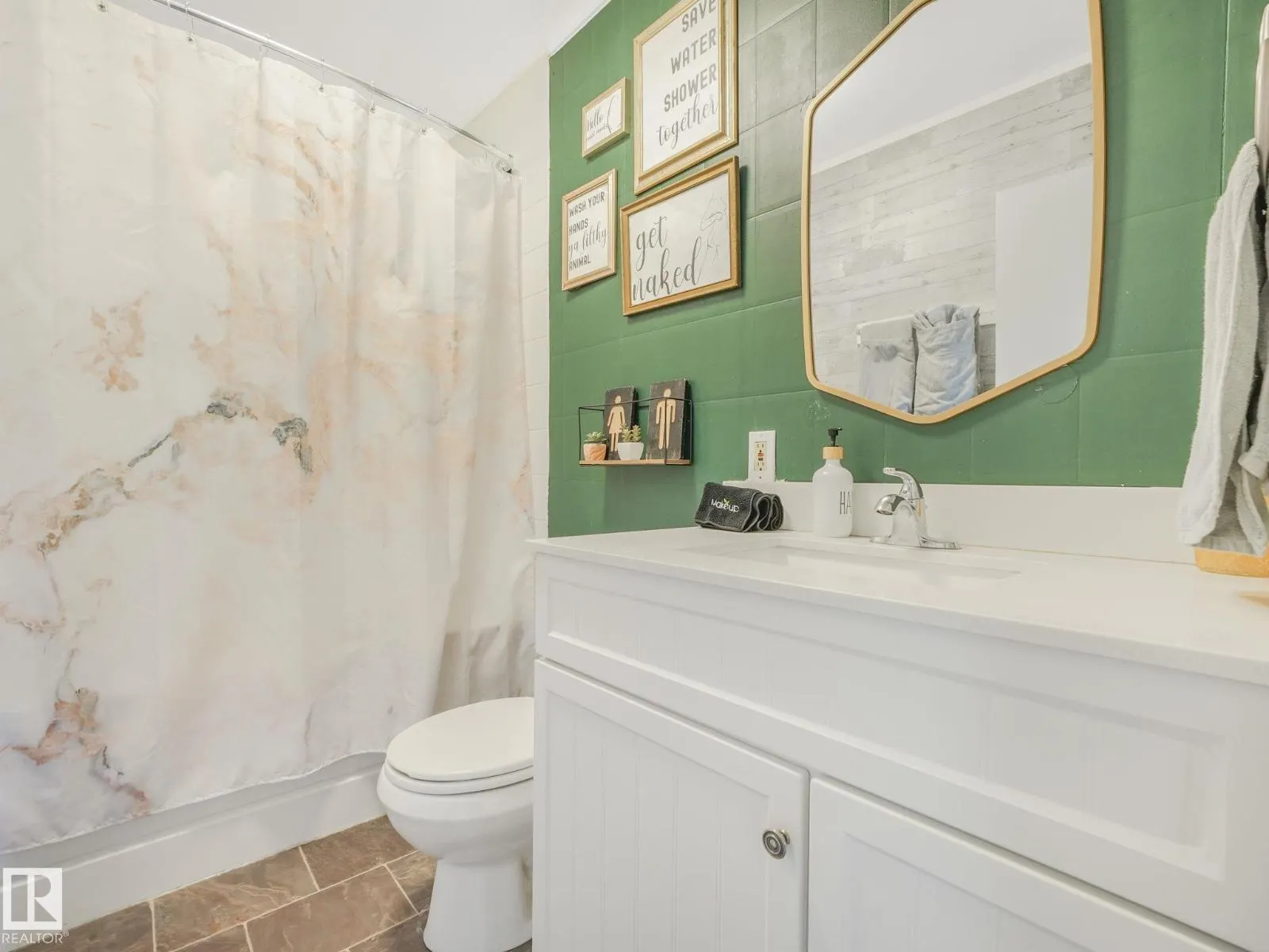 10345 159 ST NW