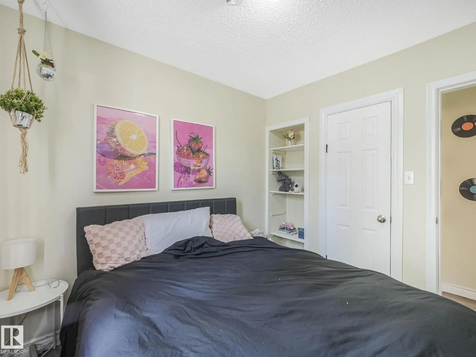10345 159 ST NW
