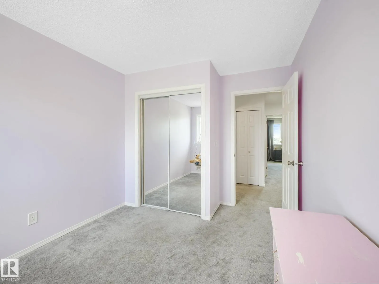 1764 49A ST NW