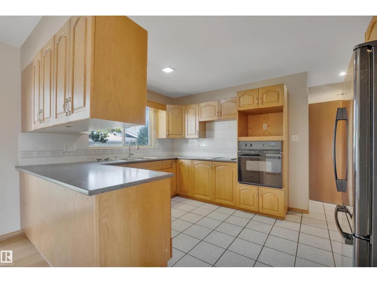 15020 83 ST NW