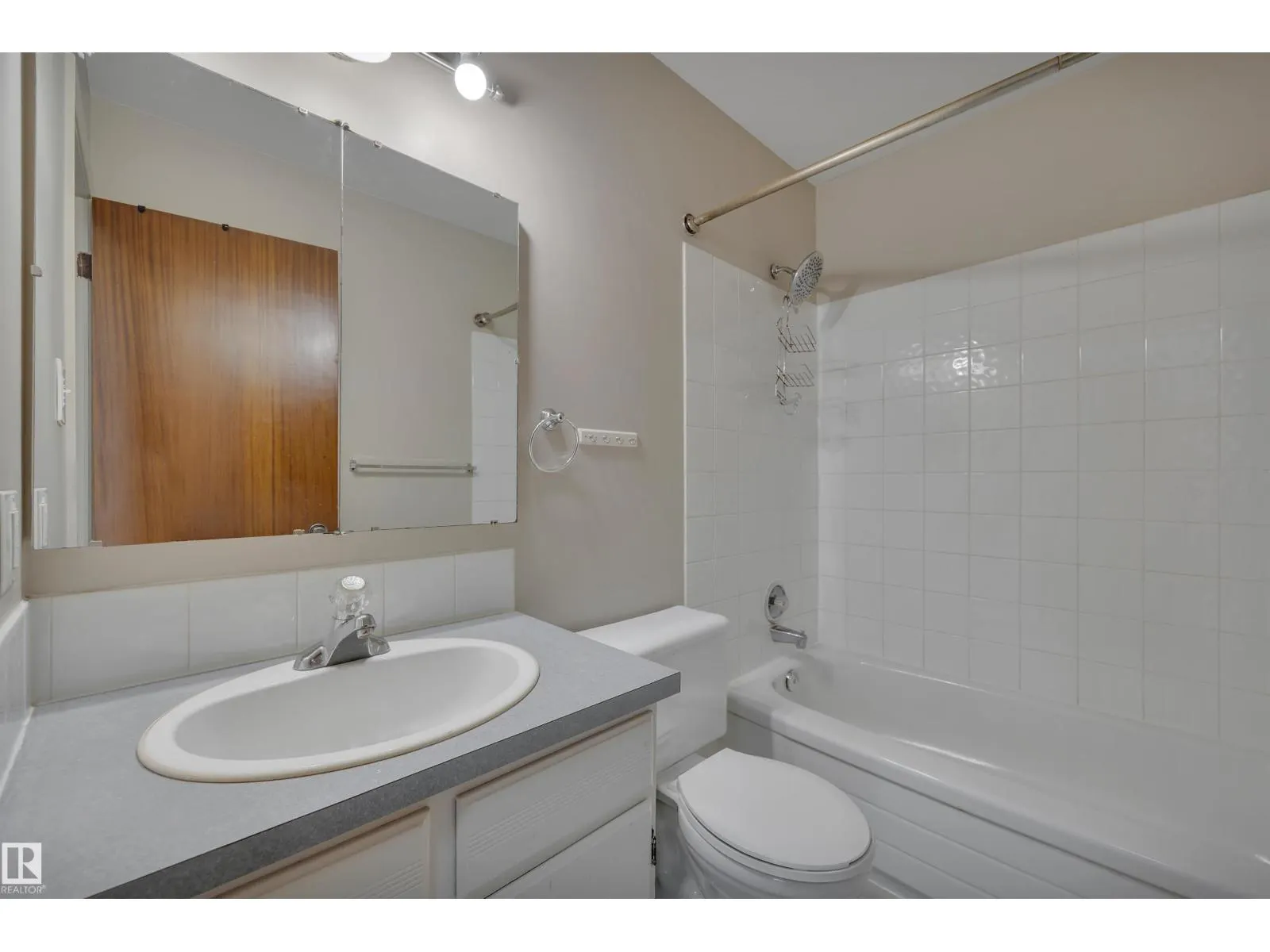 15020 83 ST NW