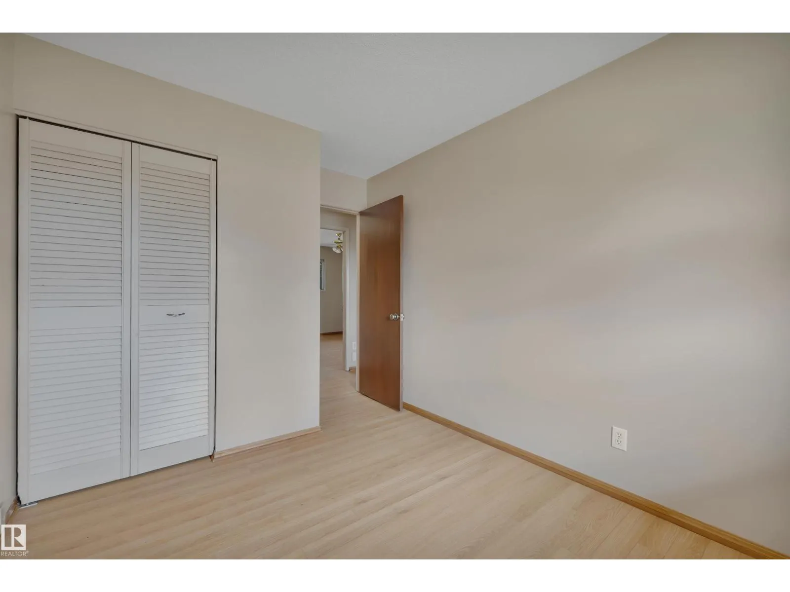 15020 83 ST NW