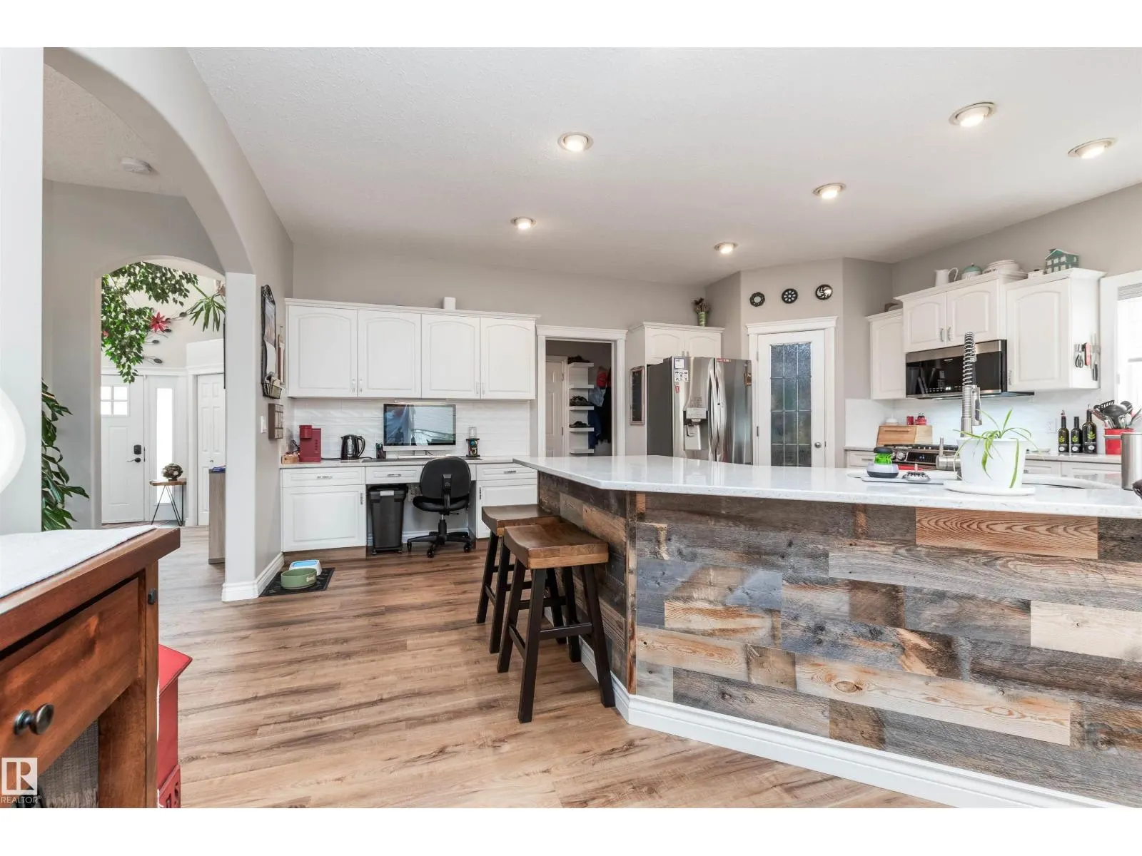 48 HERITAGE LAKE WY